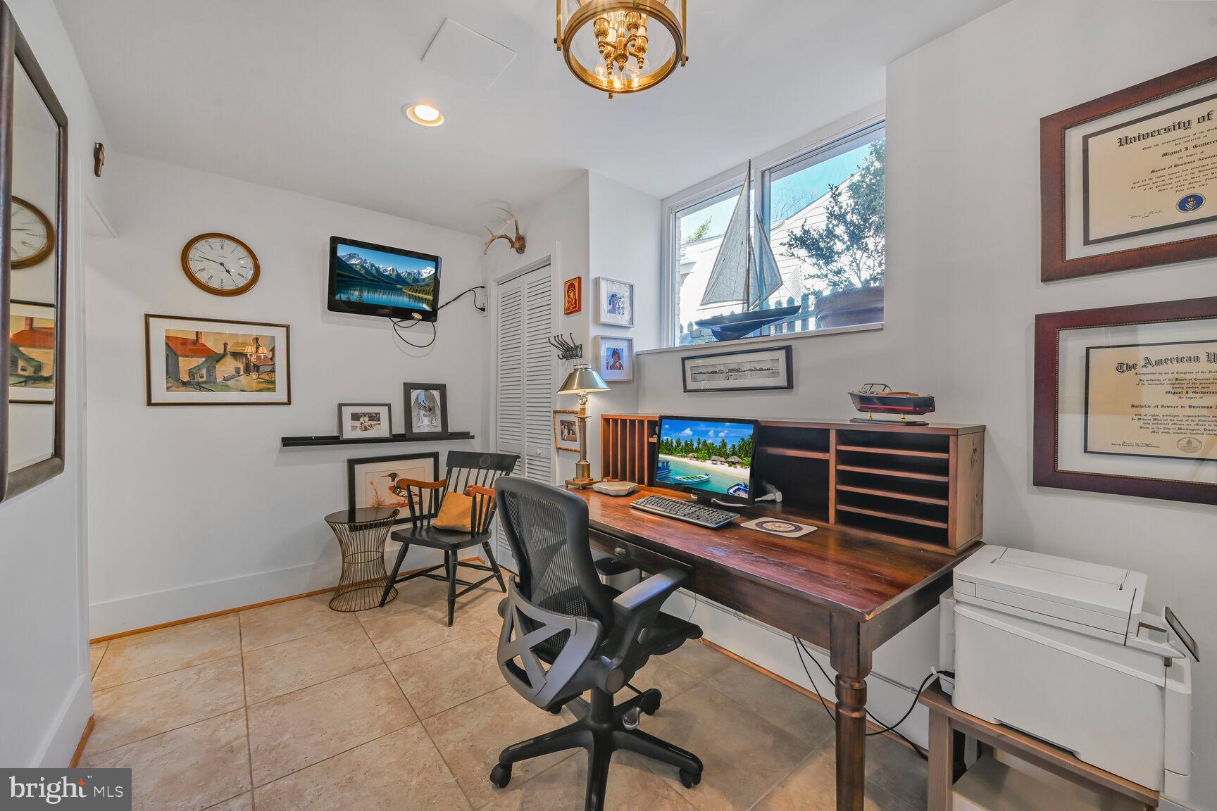 WOODHAVEN - Residential