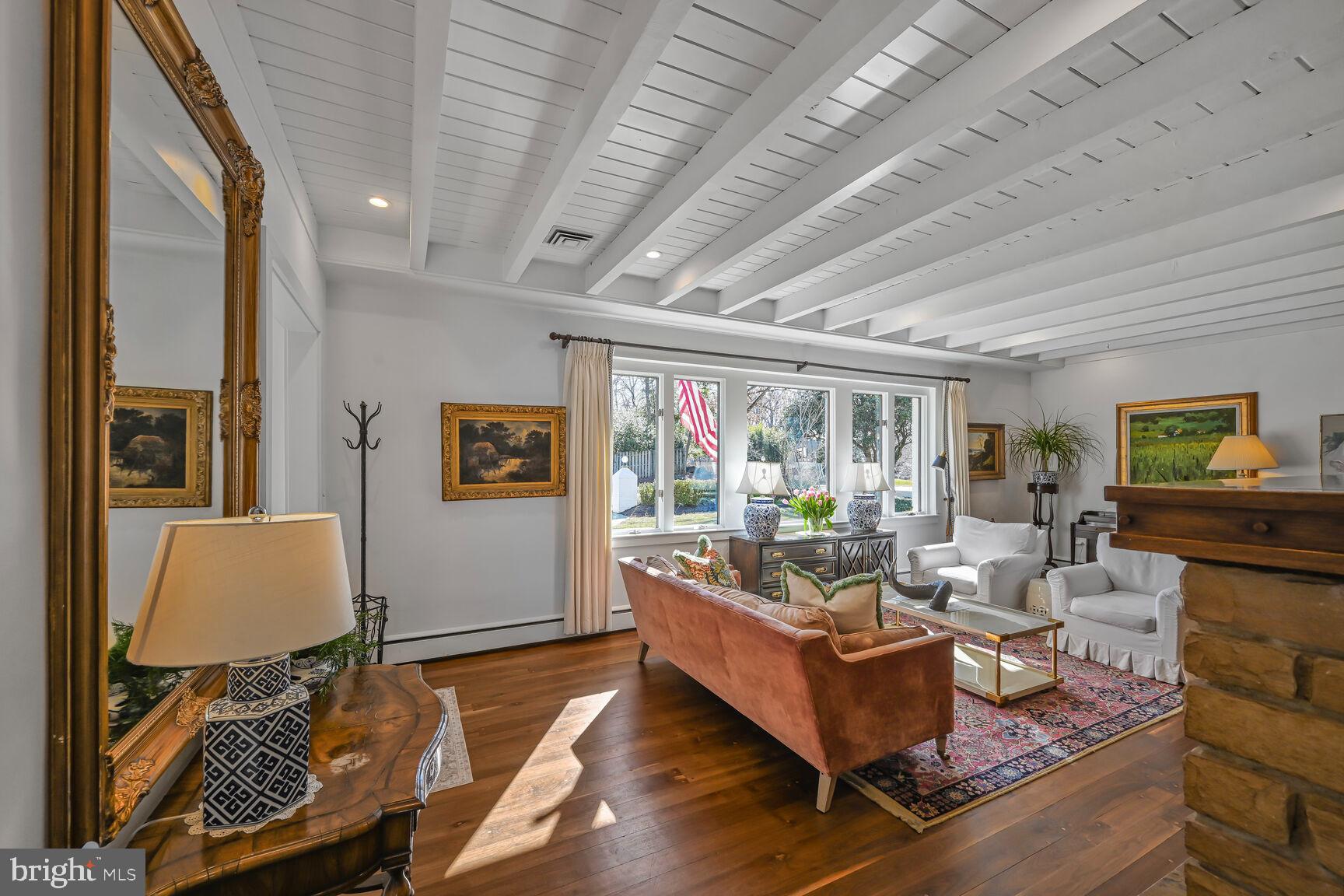 WOODHAVEN - Residential