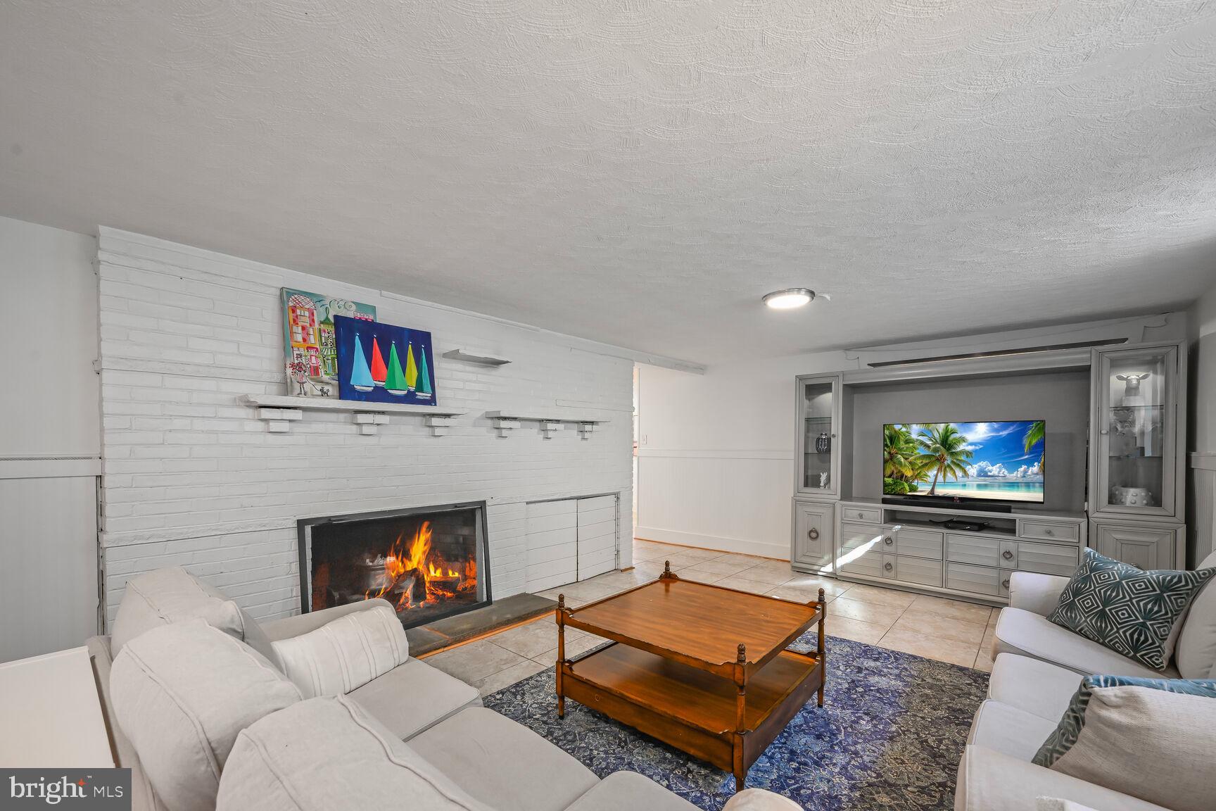 WOODHAVEN - Residential