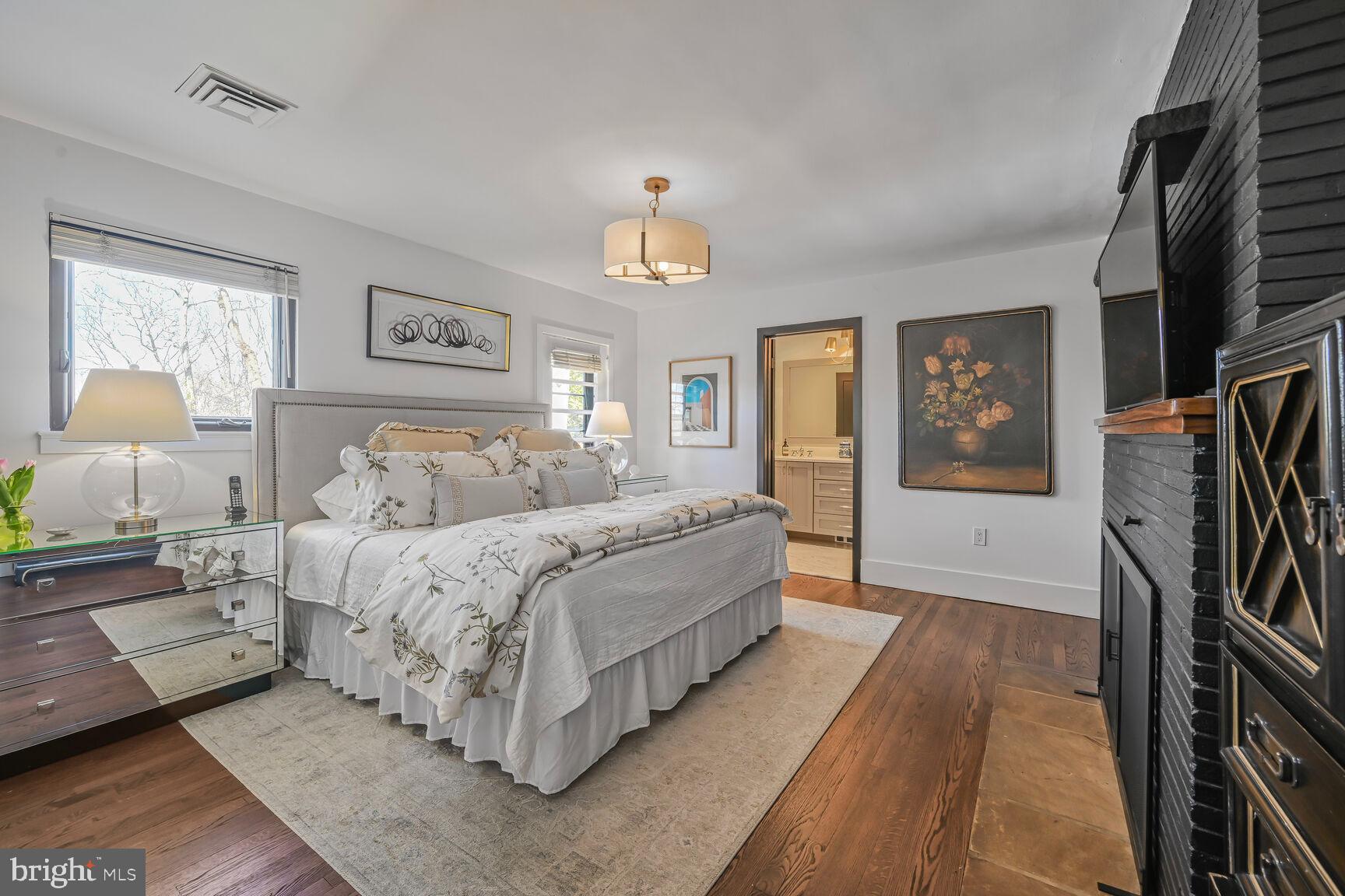 WOODHAVEN - Residential