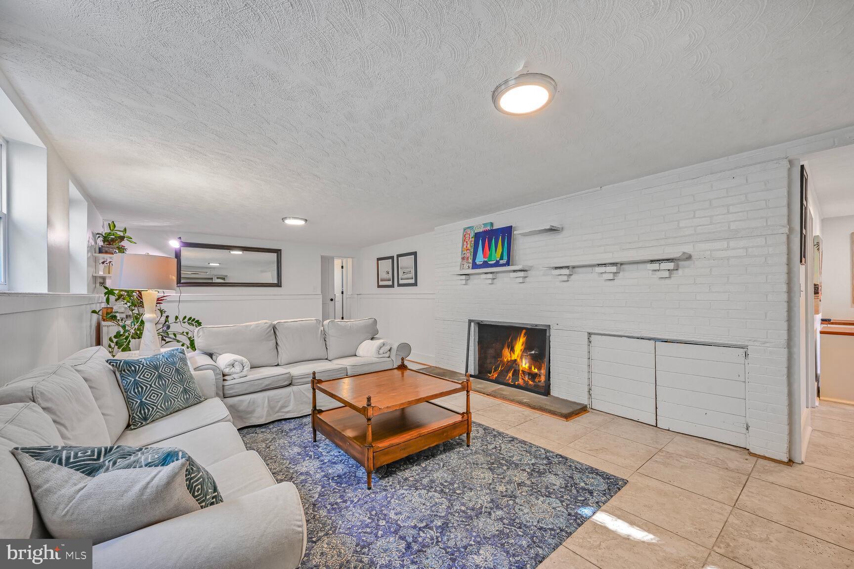 WOODHAVEN - Residential