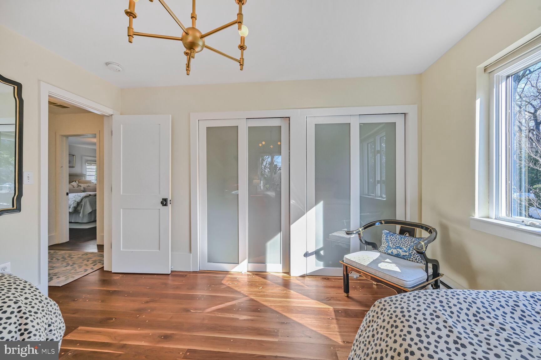 WOODHAVEN - Residential