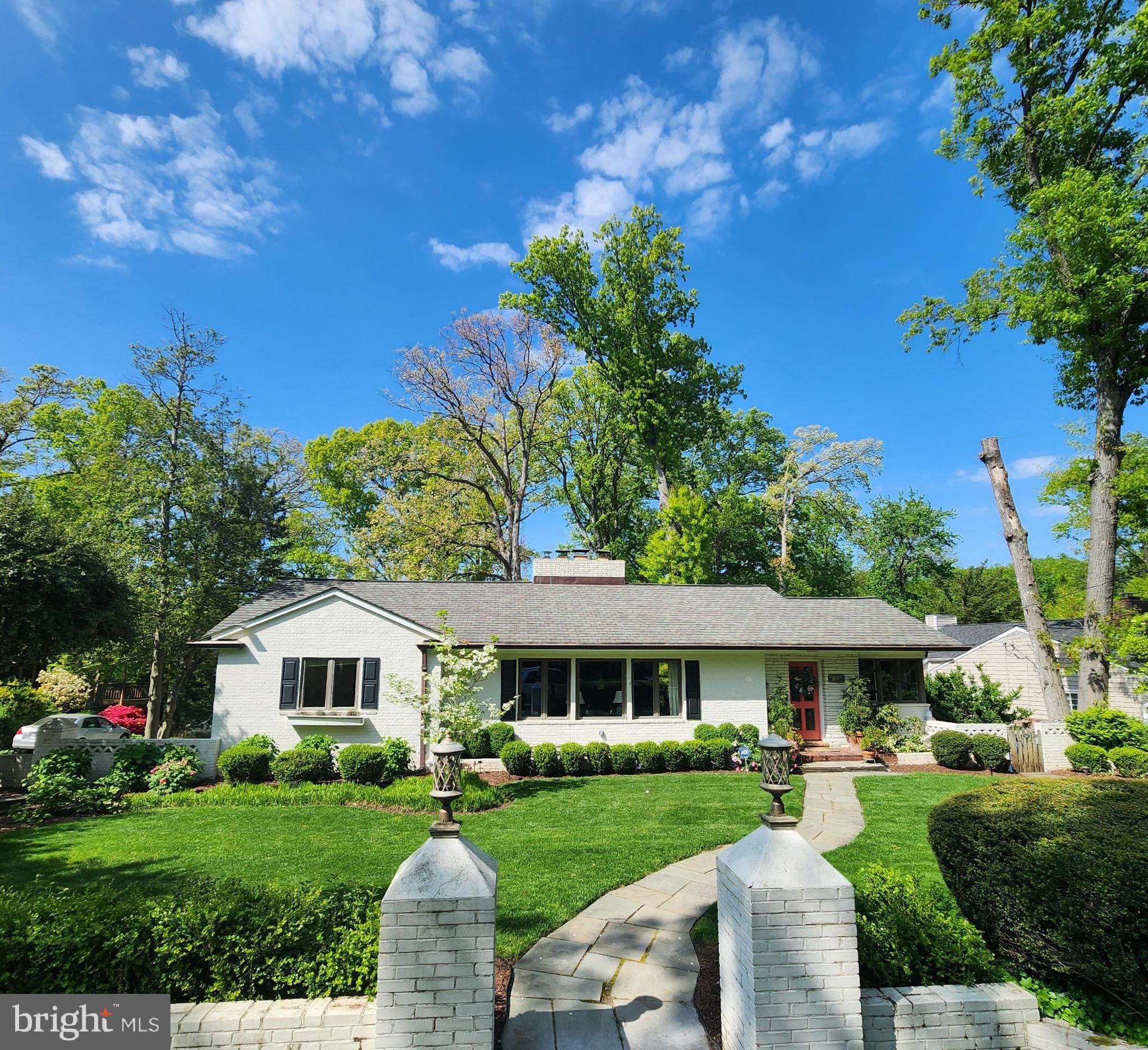 WOODHAVEN - Residential