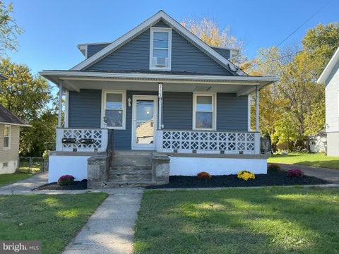 Photo of 115 Summit Avenue, WILLOW GROVE, PA 19090 (MLS # PAMC2197984)