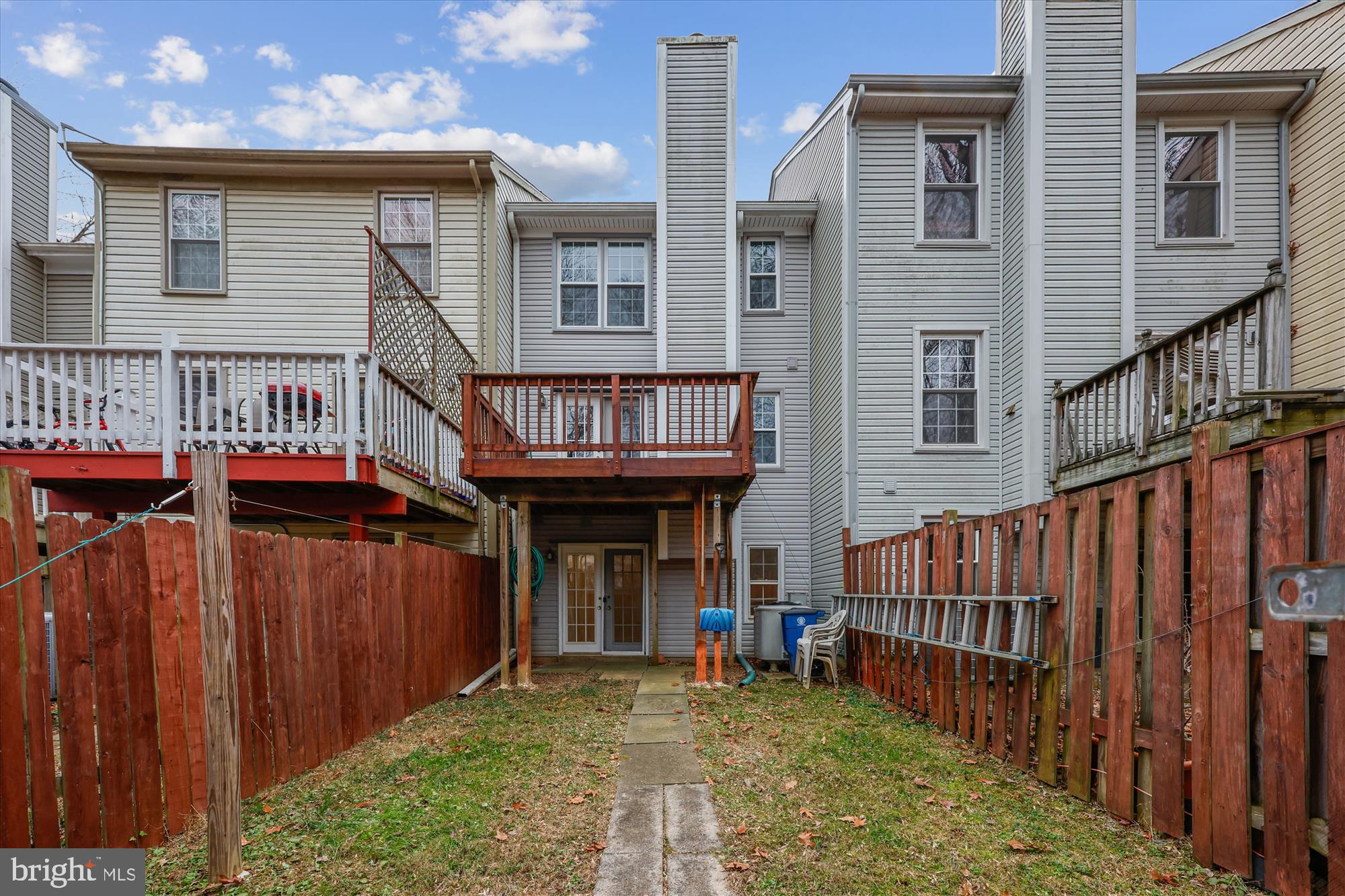 DUFIEF MILL BROOK - Residential