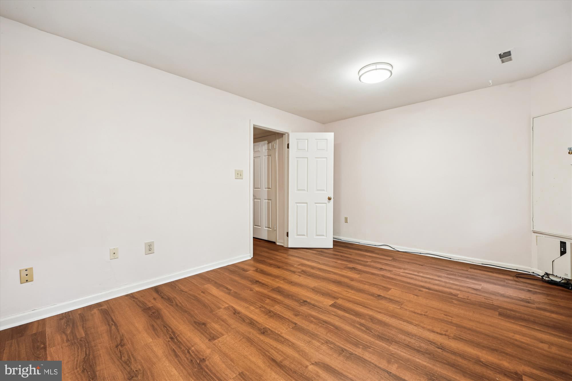 DUFIEF MILL BROOK - Residential