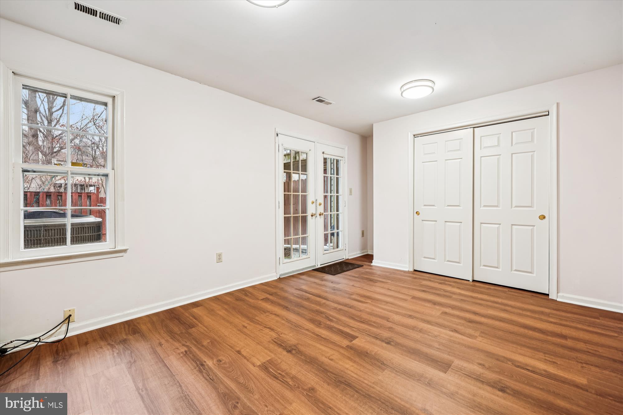 DUFIEF MILL BROOK - Residential