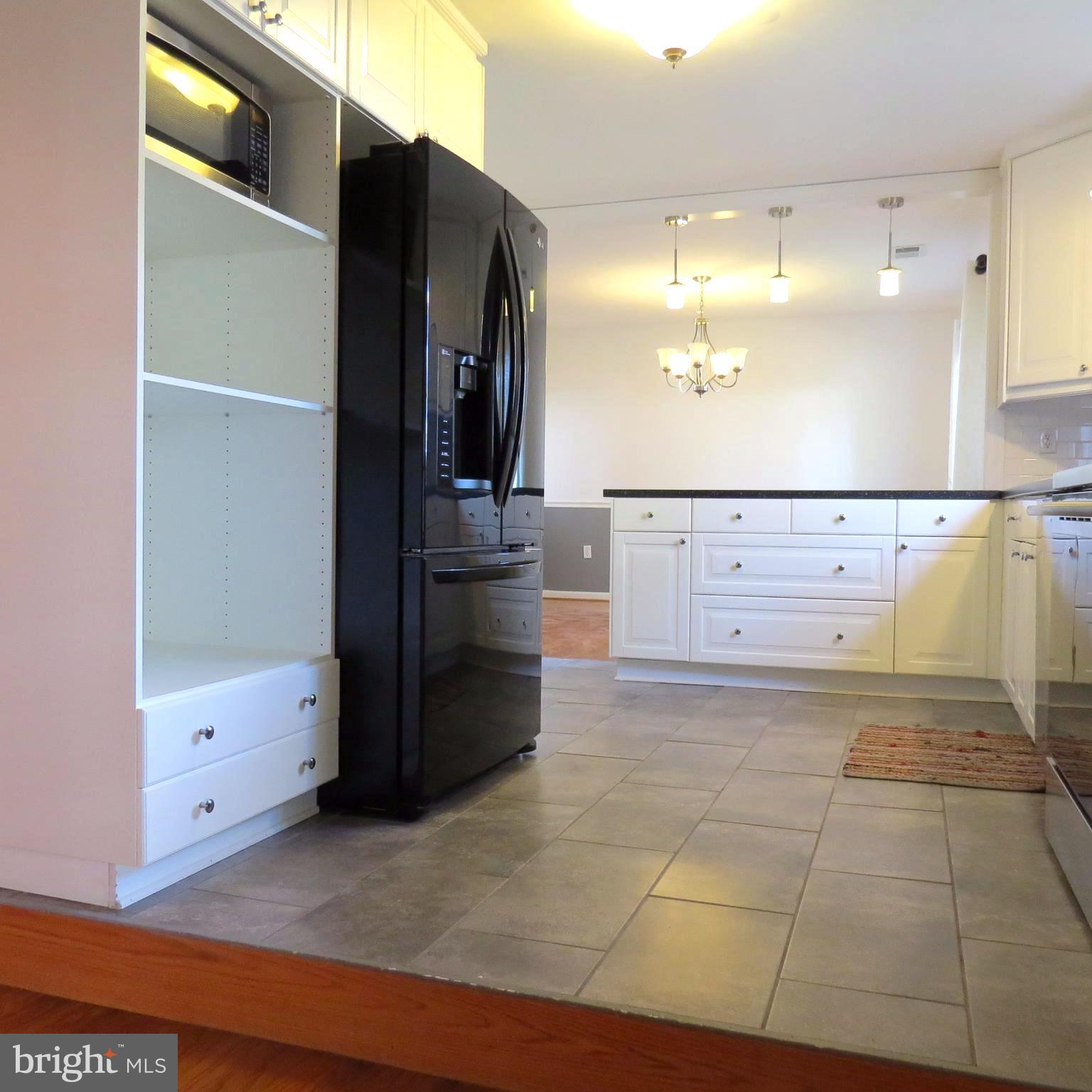 REFLECTION LAKE - Residential Lease