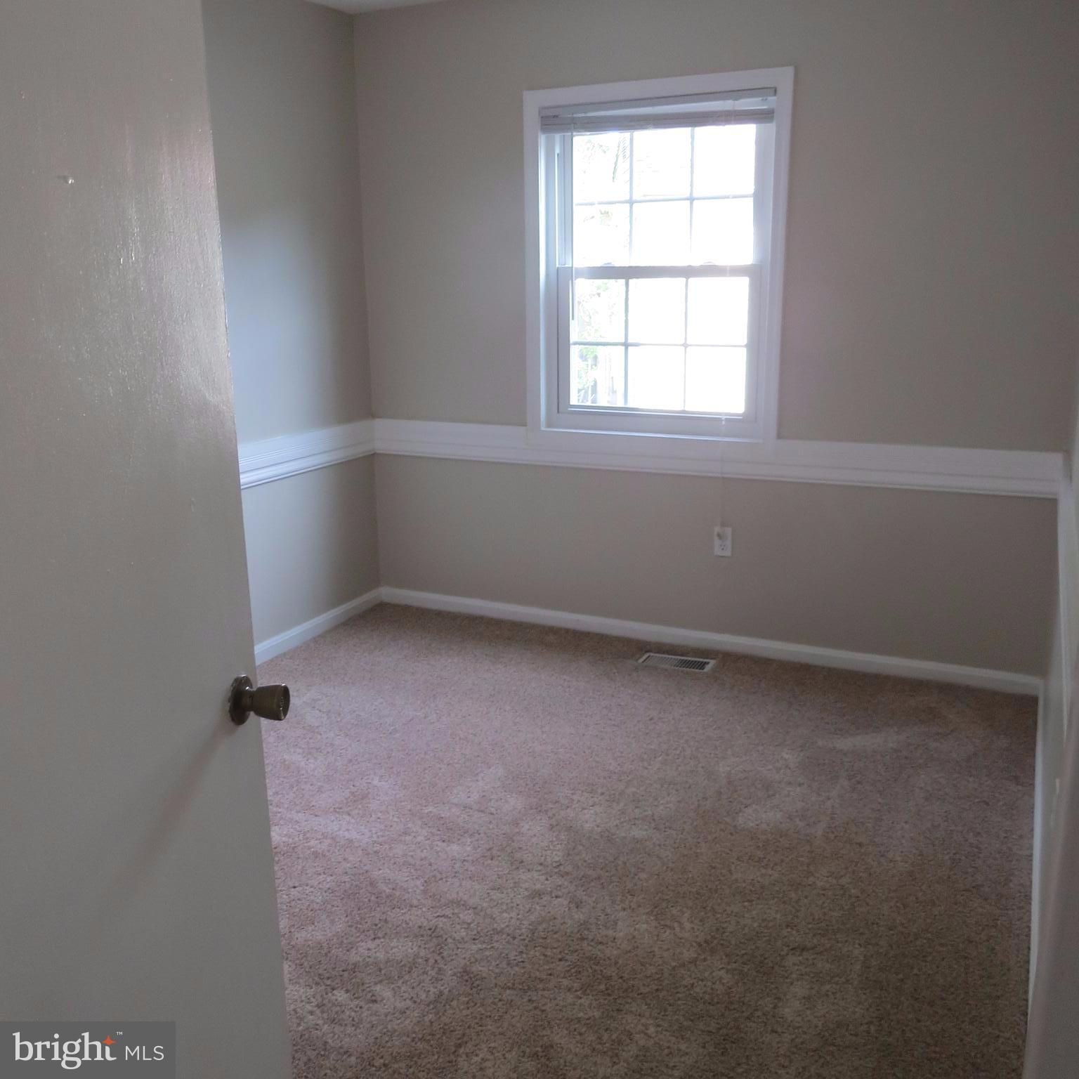 REFLECTION LAKE - Residential Lease