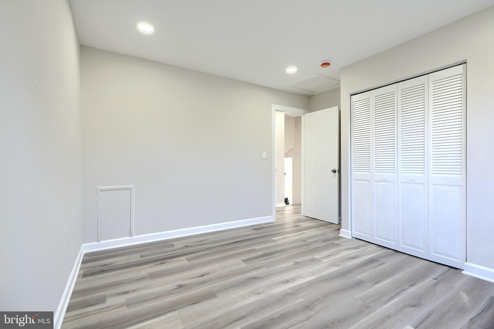 DUNDALK FARMS - Residential