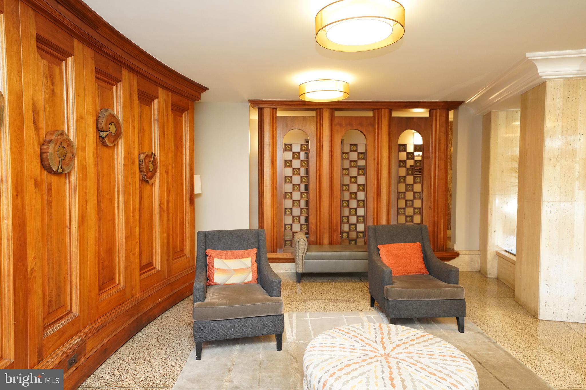 1111 UNIVERSITY BOULEVARD W 1001-A