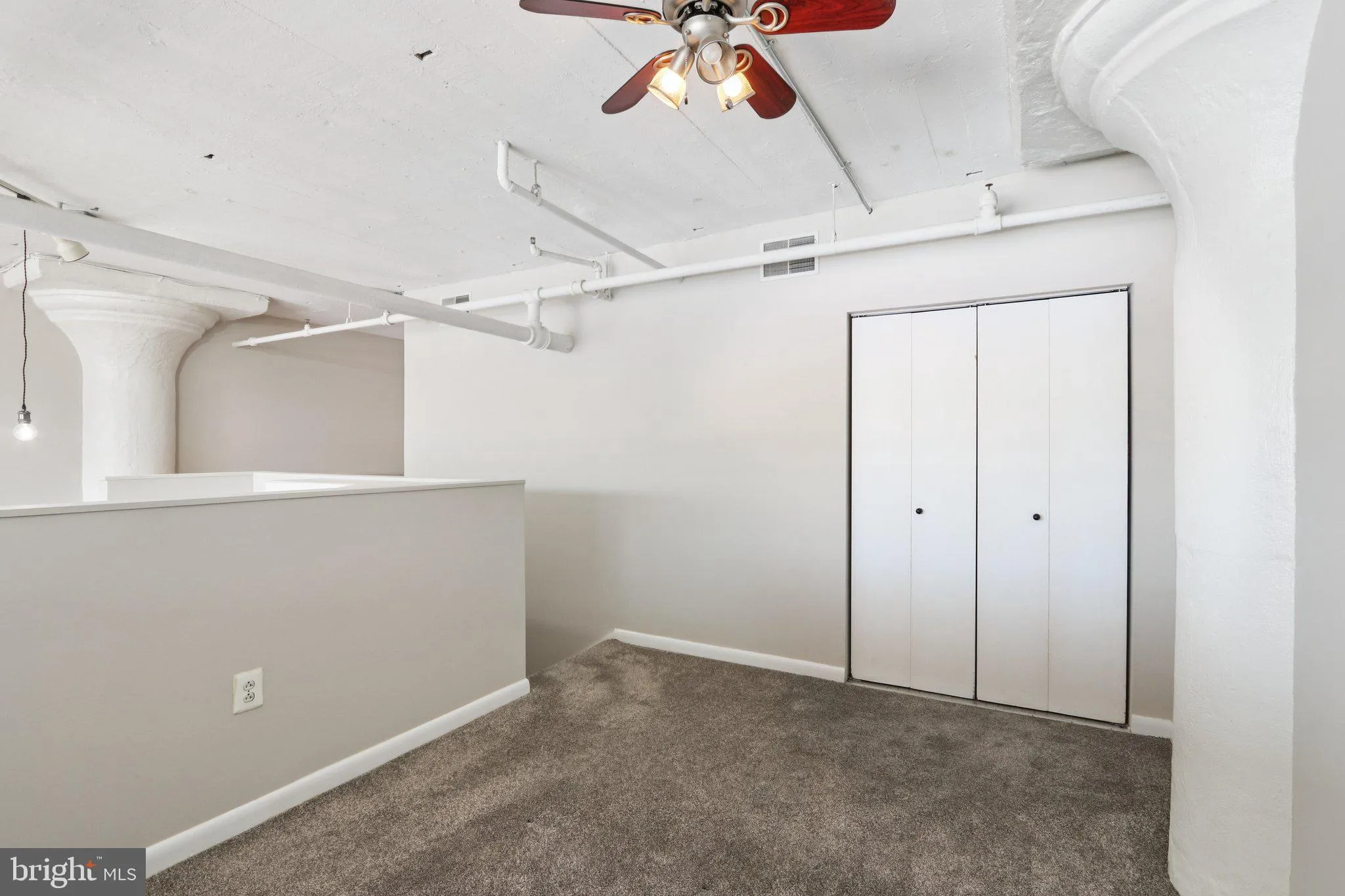 Philadelphia, Pennsylvania 19107, United States, 1 Bedroom Bedrooms, ,1 BathroomBathrooms,Residential,Coming Soon,163898