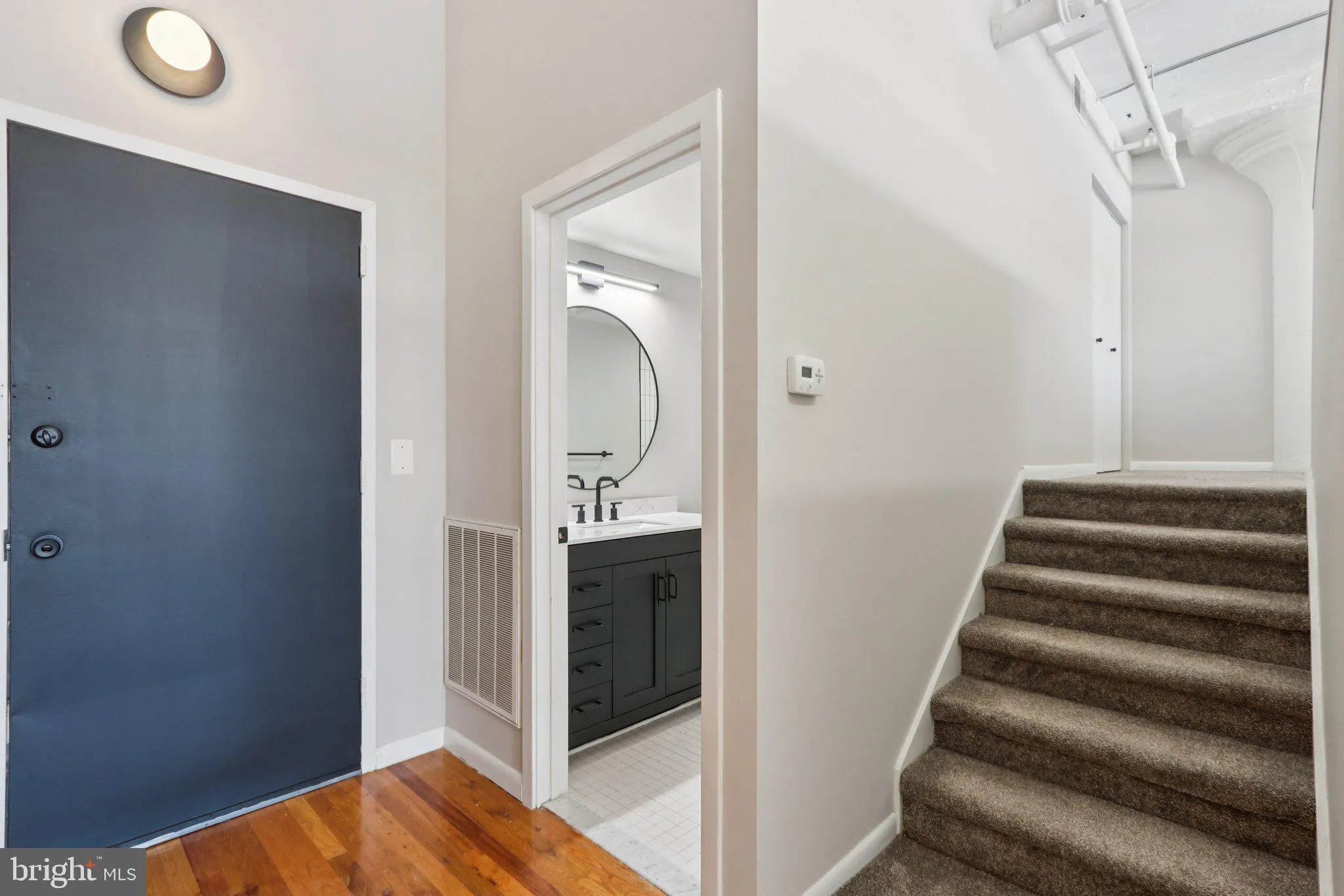 Philadelphia, Pennsylvania 19107, United States, 1 Bedroom Bedrooms, ,1 BathroomBathrooms,Residential,Coming Soon,163898