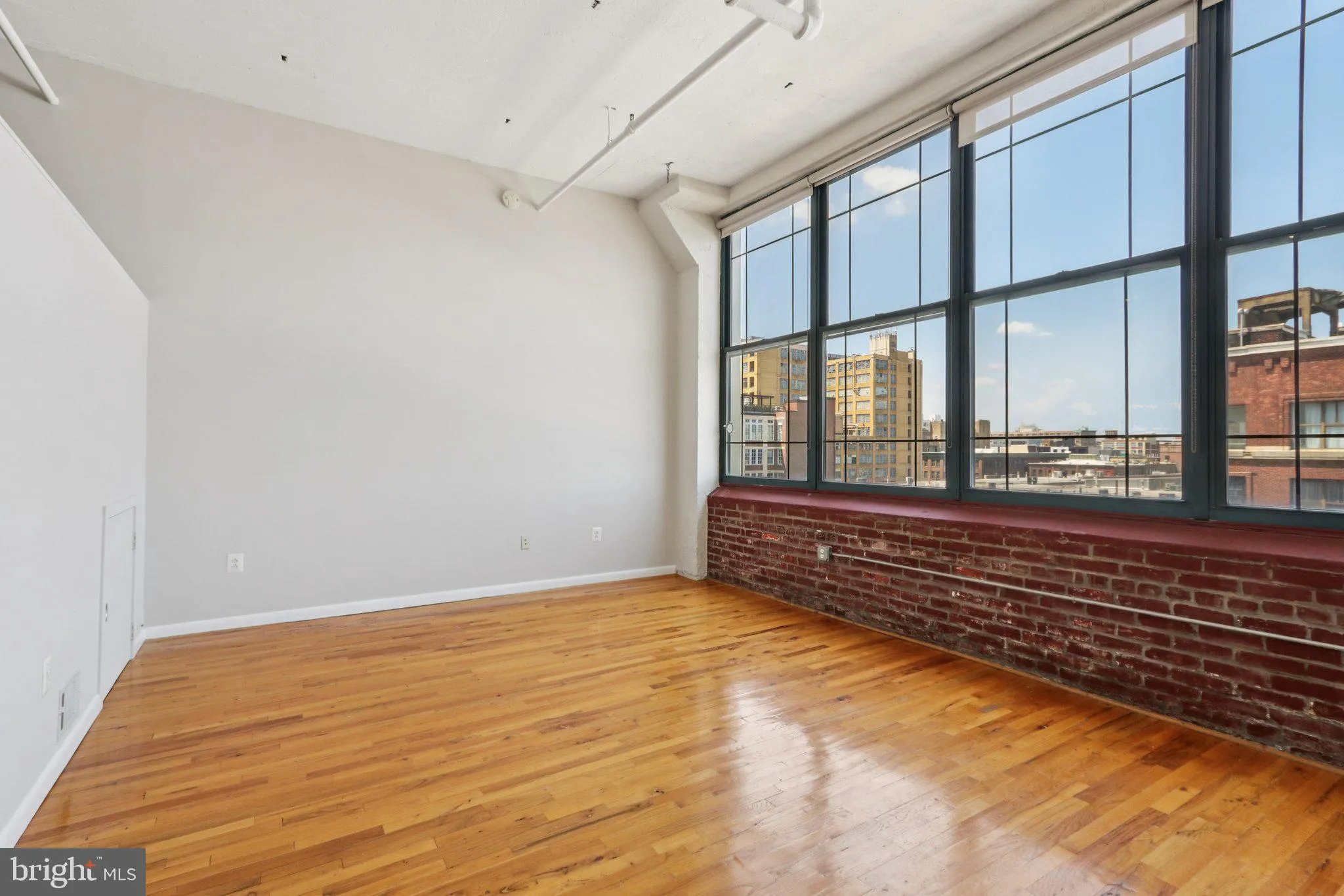 Philadelphia, Pennsylvania 19107, United States, 1 Bedroom Bedrooms, ,1 BathroomBathrooms,Residential,Coming Soon,163898