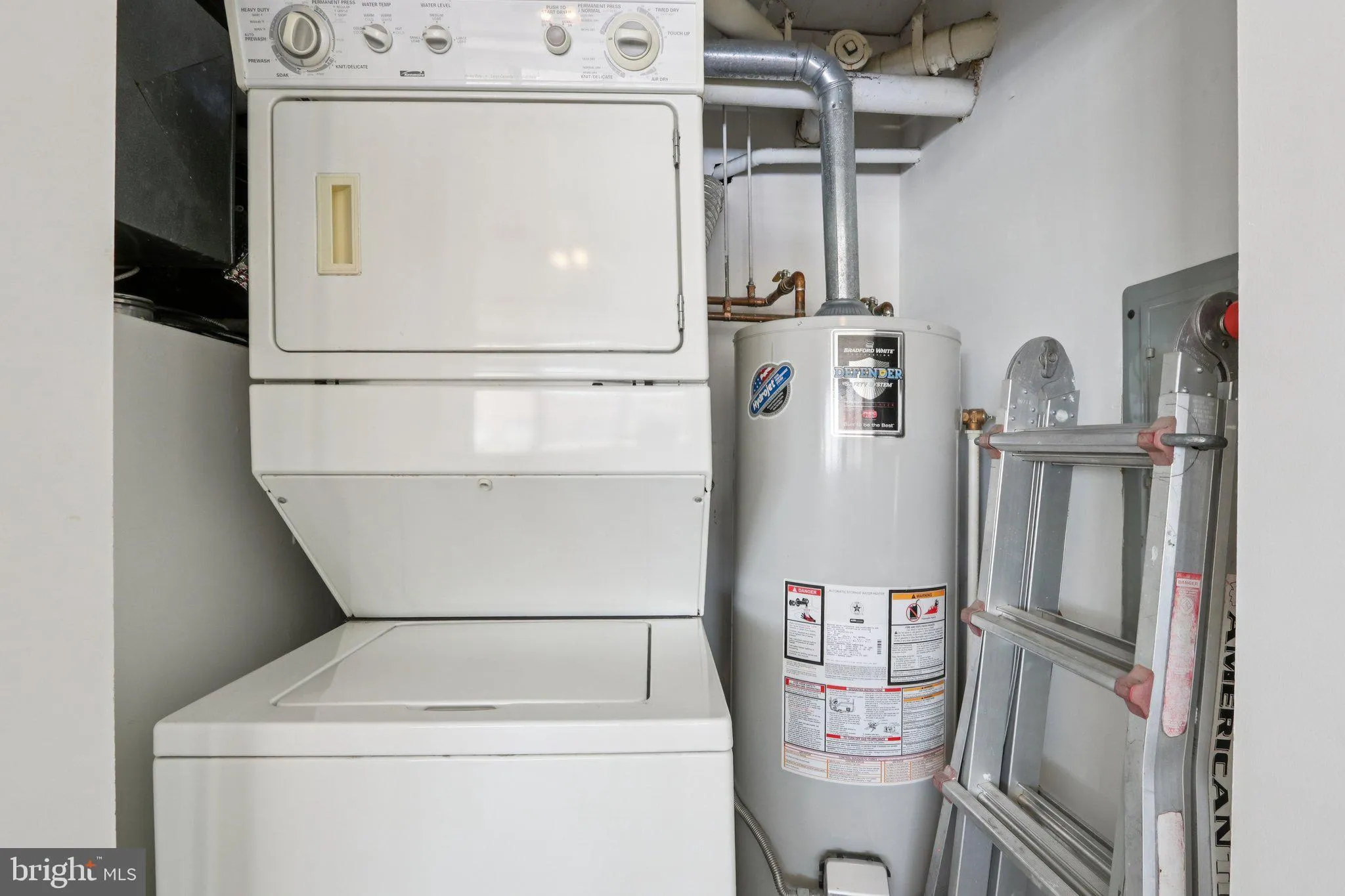 Philadelphia, Pennsylvania 19107, United States, 1 Bedroom Bedrooms, ,1 BathroomBathrooms,Residential,Coming Soon,163898