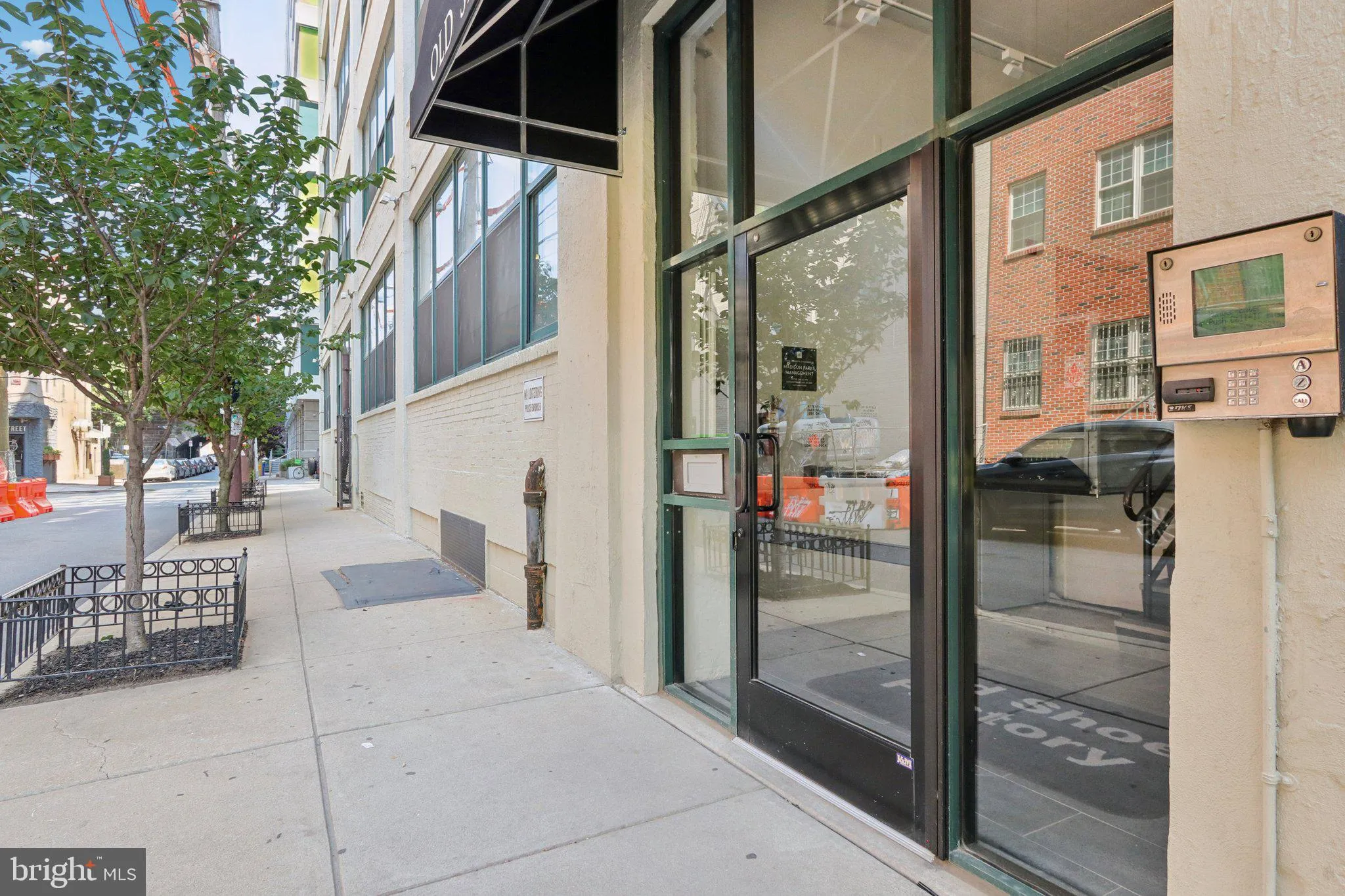 Philadelphia, Pennsylvania 19107, United States, 1 Bedroom Bedrooms, ,1 BathroomBathrooms,Residential,Coming Soon,163898