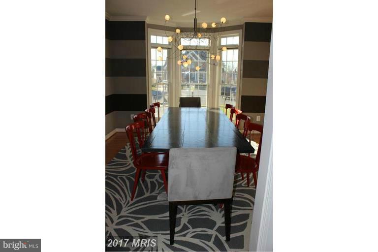 CHAPEL GROVE - Residential