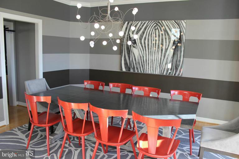 CHAPEL GROVE - Residential