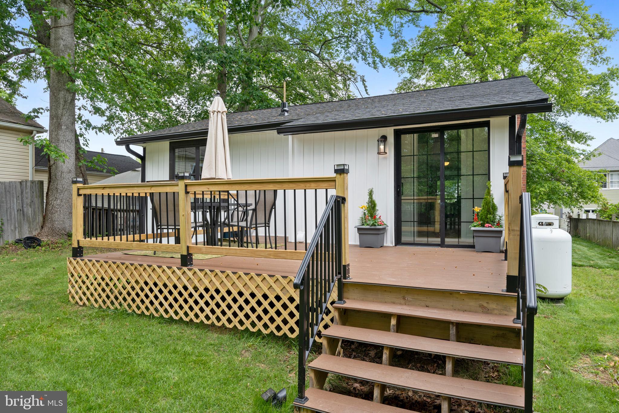 NORTH BEACH PARK - Residential