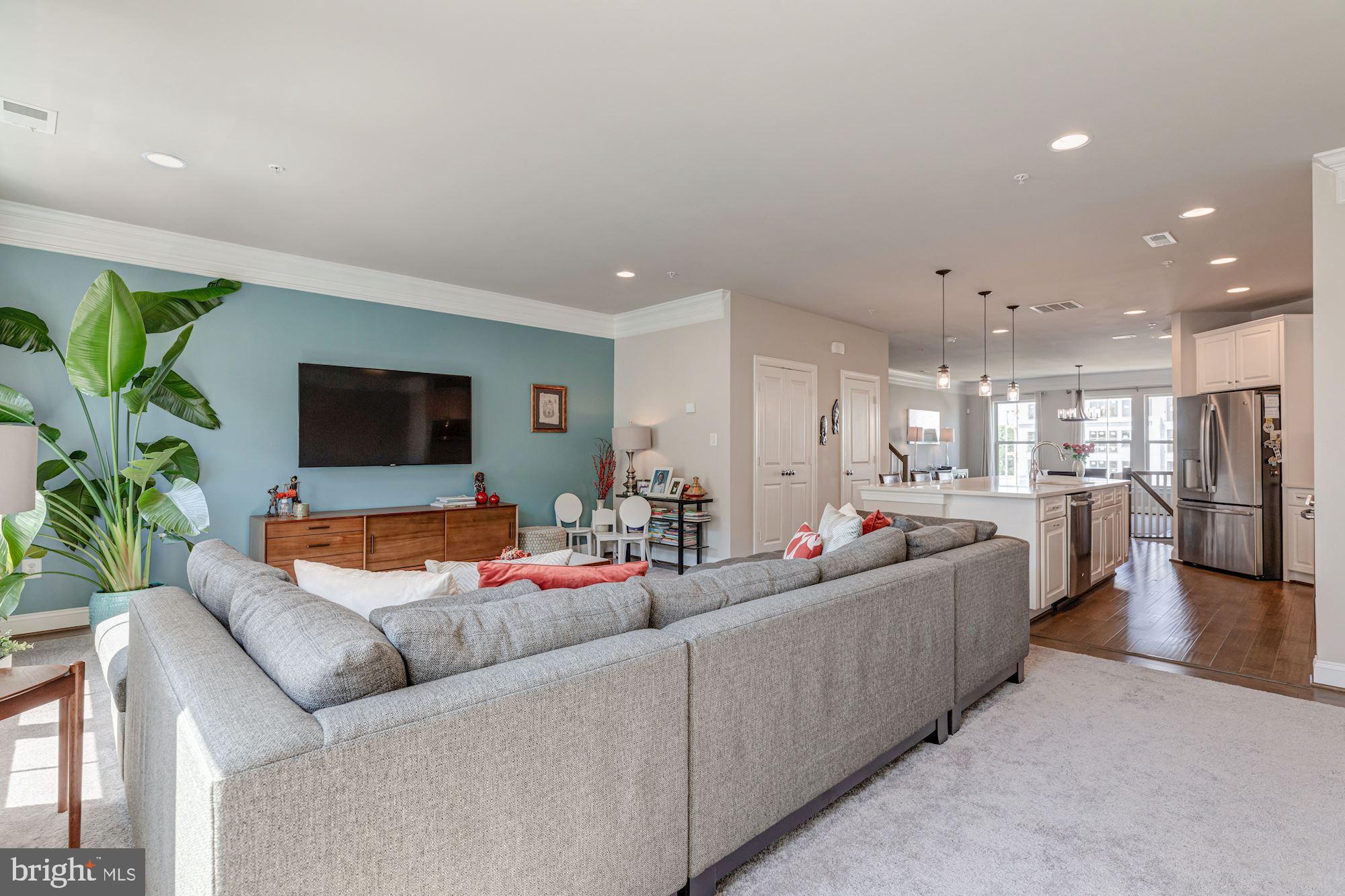 CARVER PLACE - Residential Lease