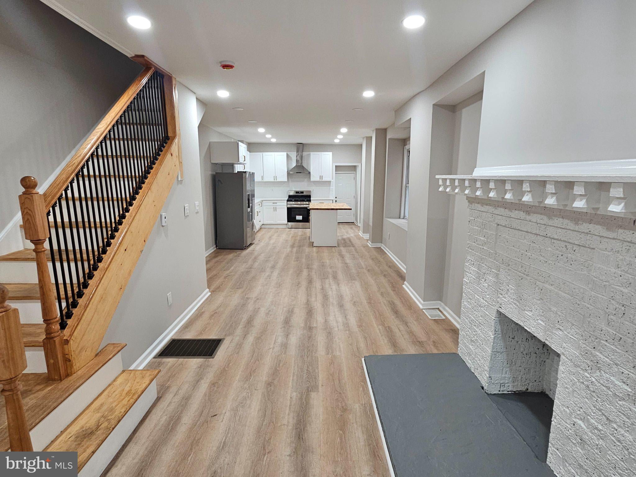 457 W HANOVER STREET