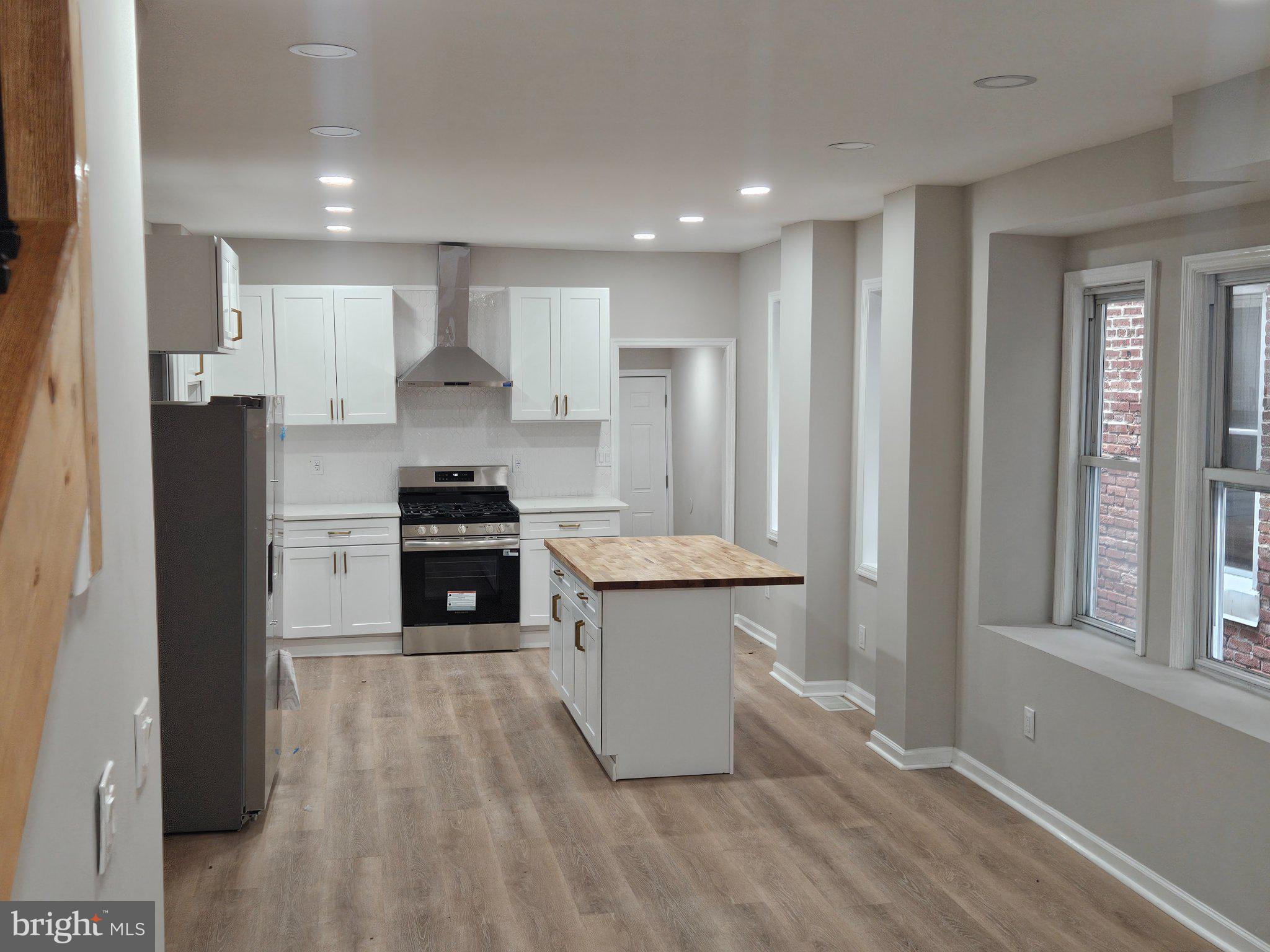 457 W HANOVER STREET