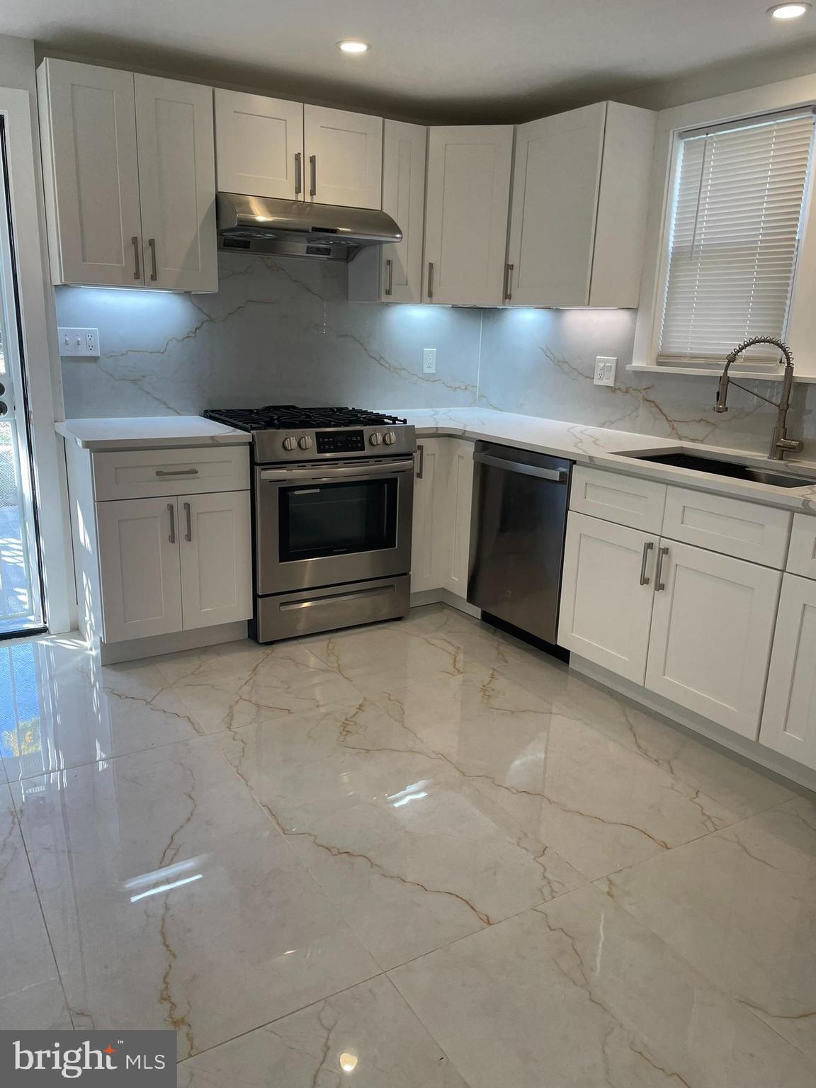 CHESTER CITY - Residential