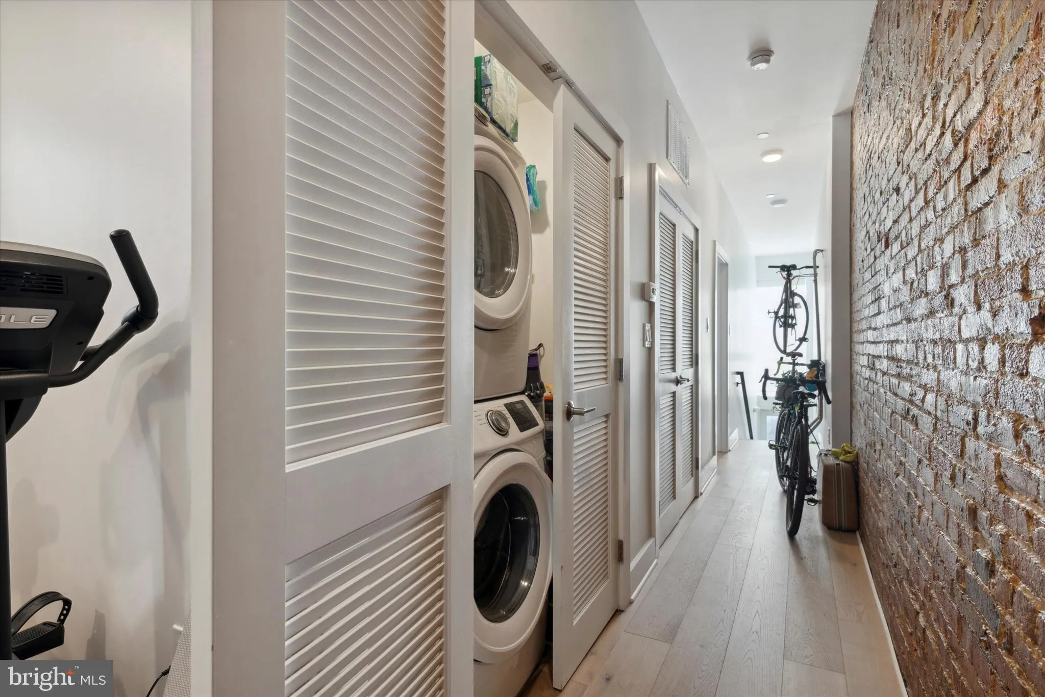 Philadelphia, Pennsylvania 19123, United States, 2 Bedrooms Bedrooms, ,2 BathroomsBathrooms,Residential,Active,34043