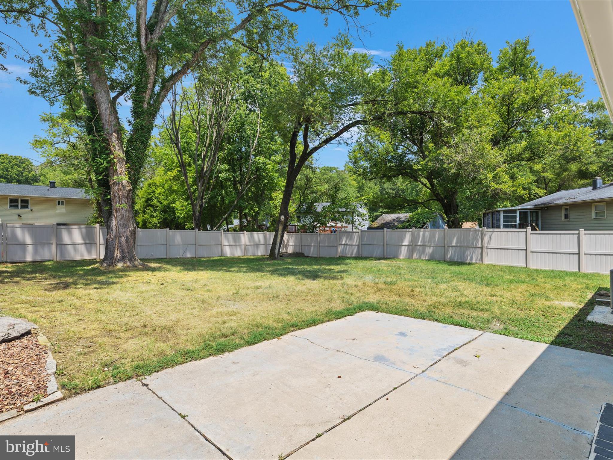 MARLBORO MEADOWS - Residential