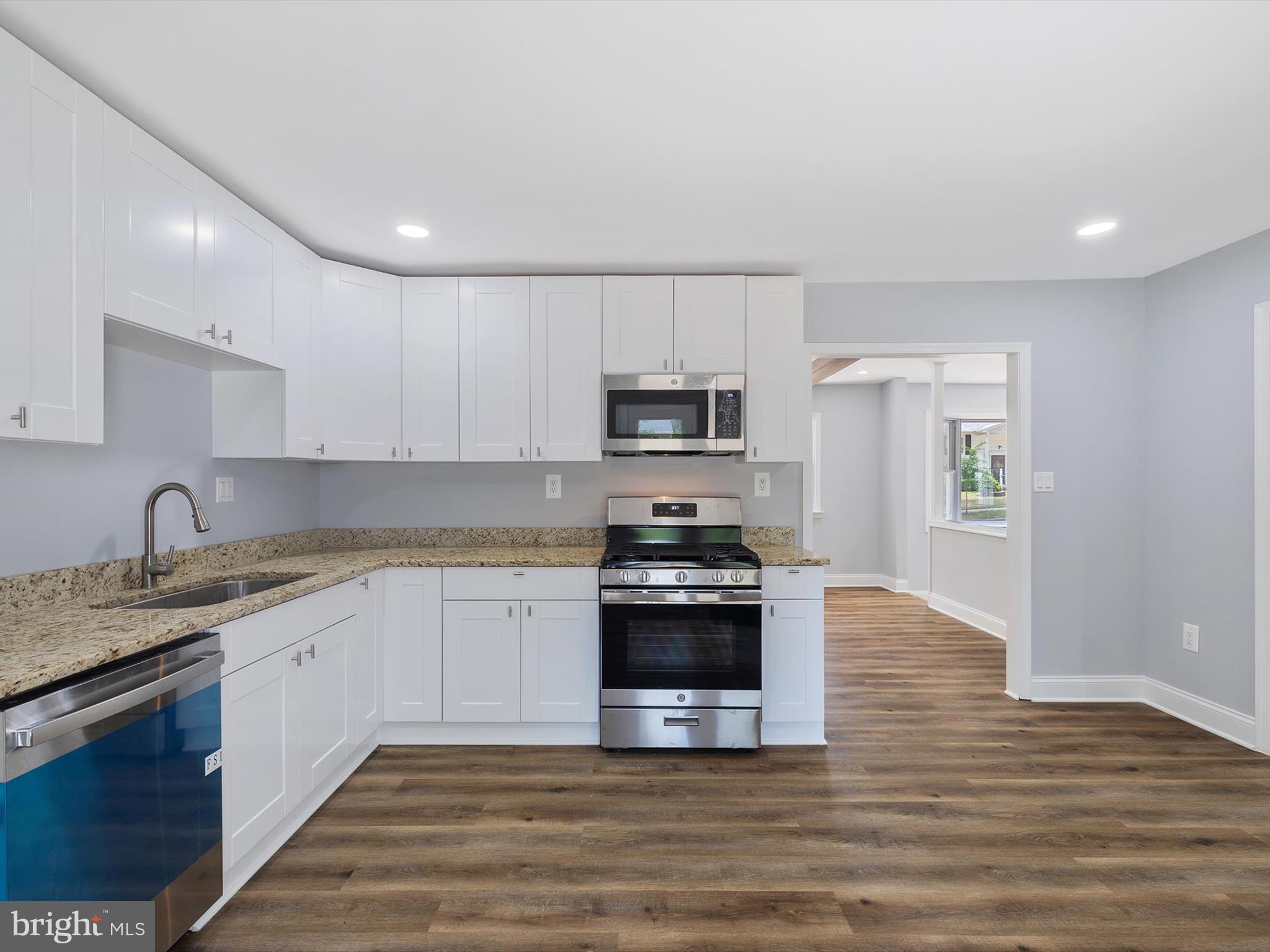 MARLBORO MEADOWS - Residential