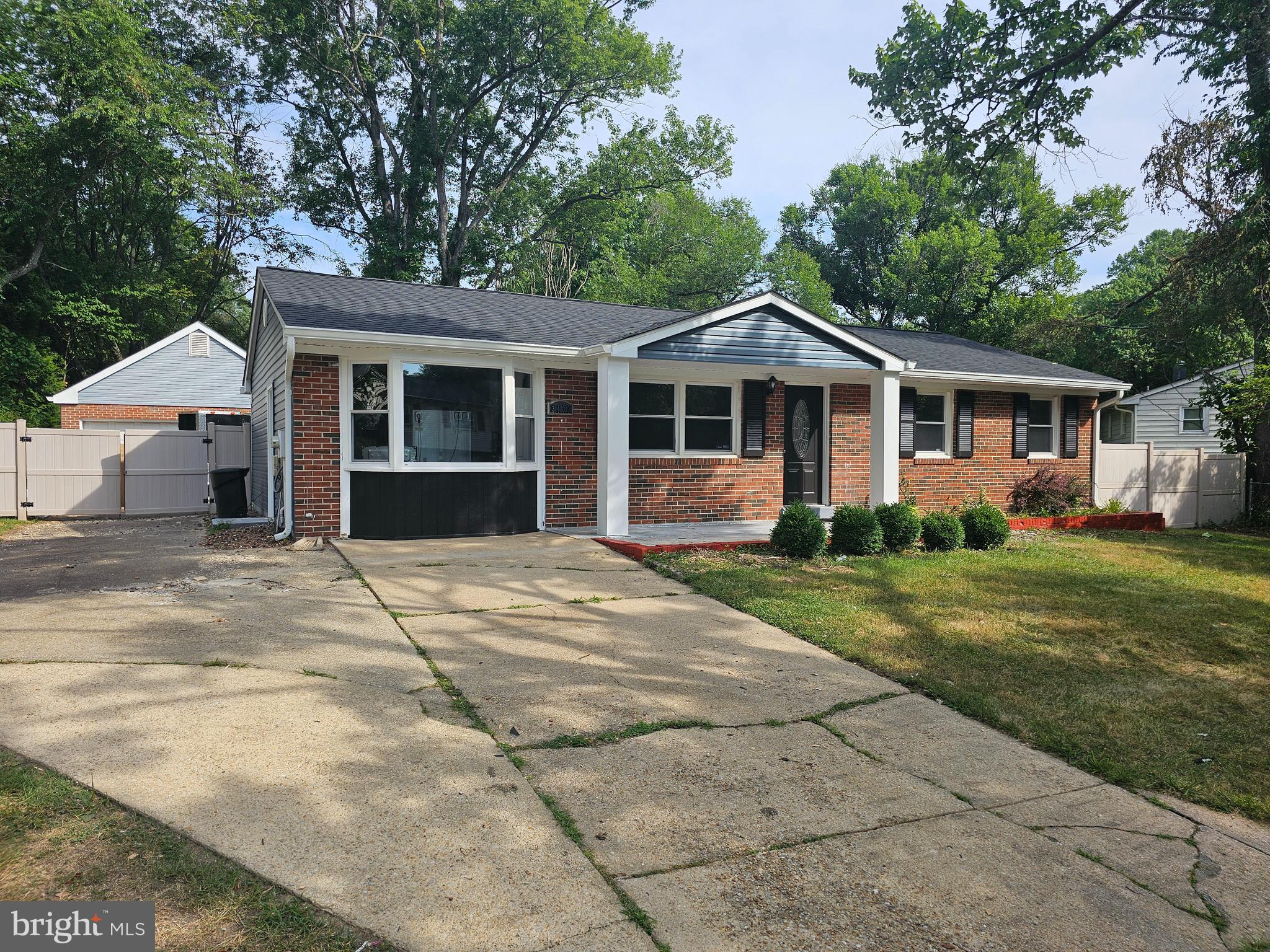 MARLBORO MEADOWS - Residential