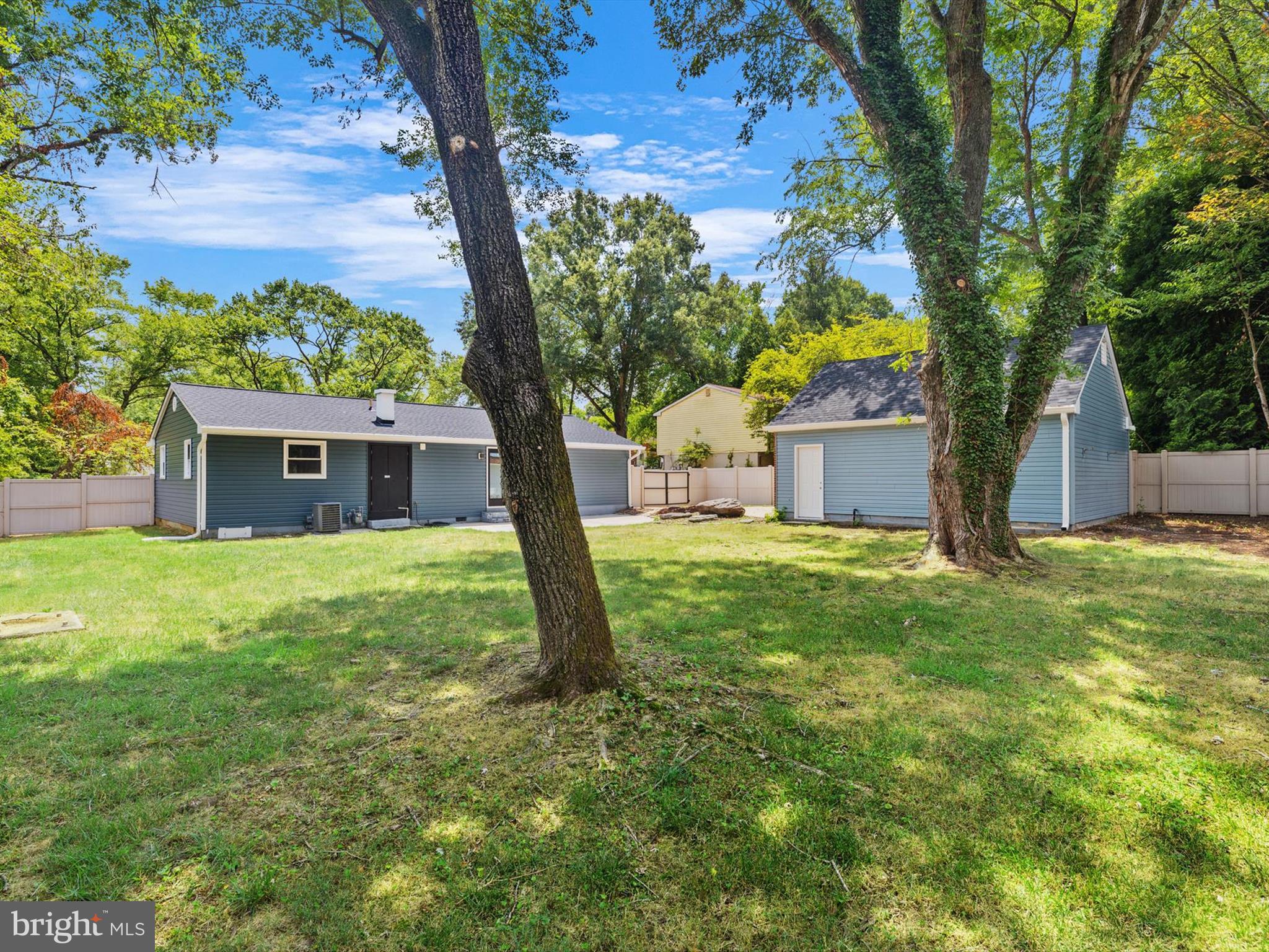 MARLBORO MEADOWS - Residential