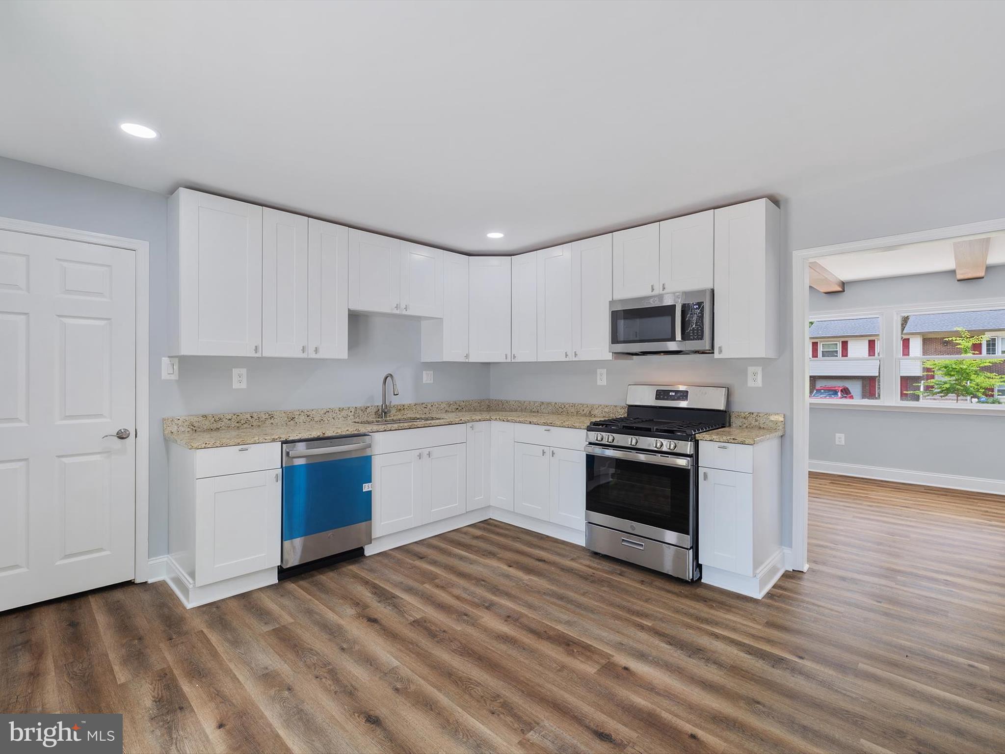 MARLBORO MEADOWS - Residential