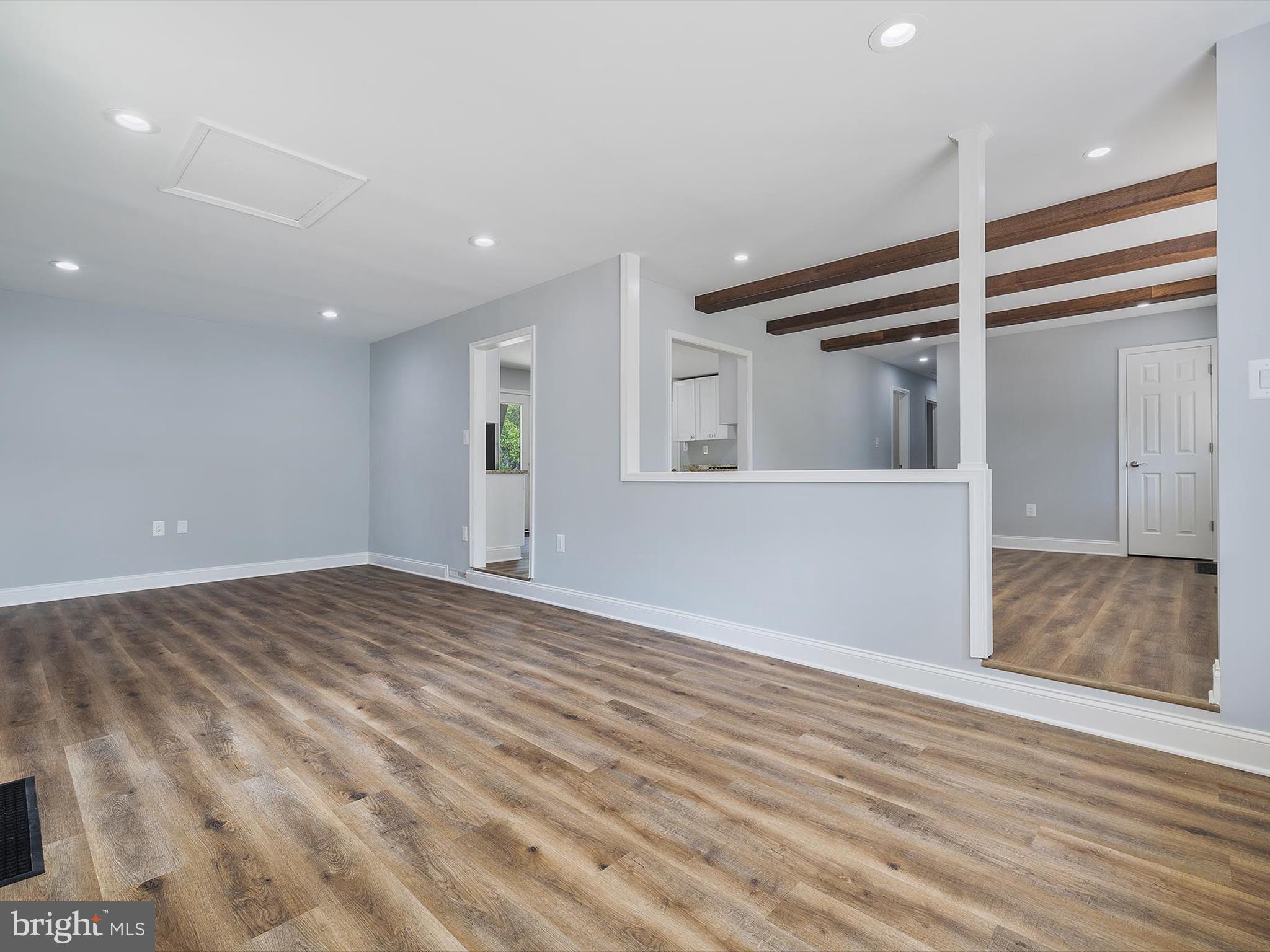 MARLBORO MEADOWS - Residential