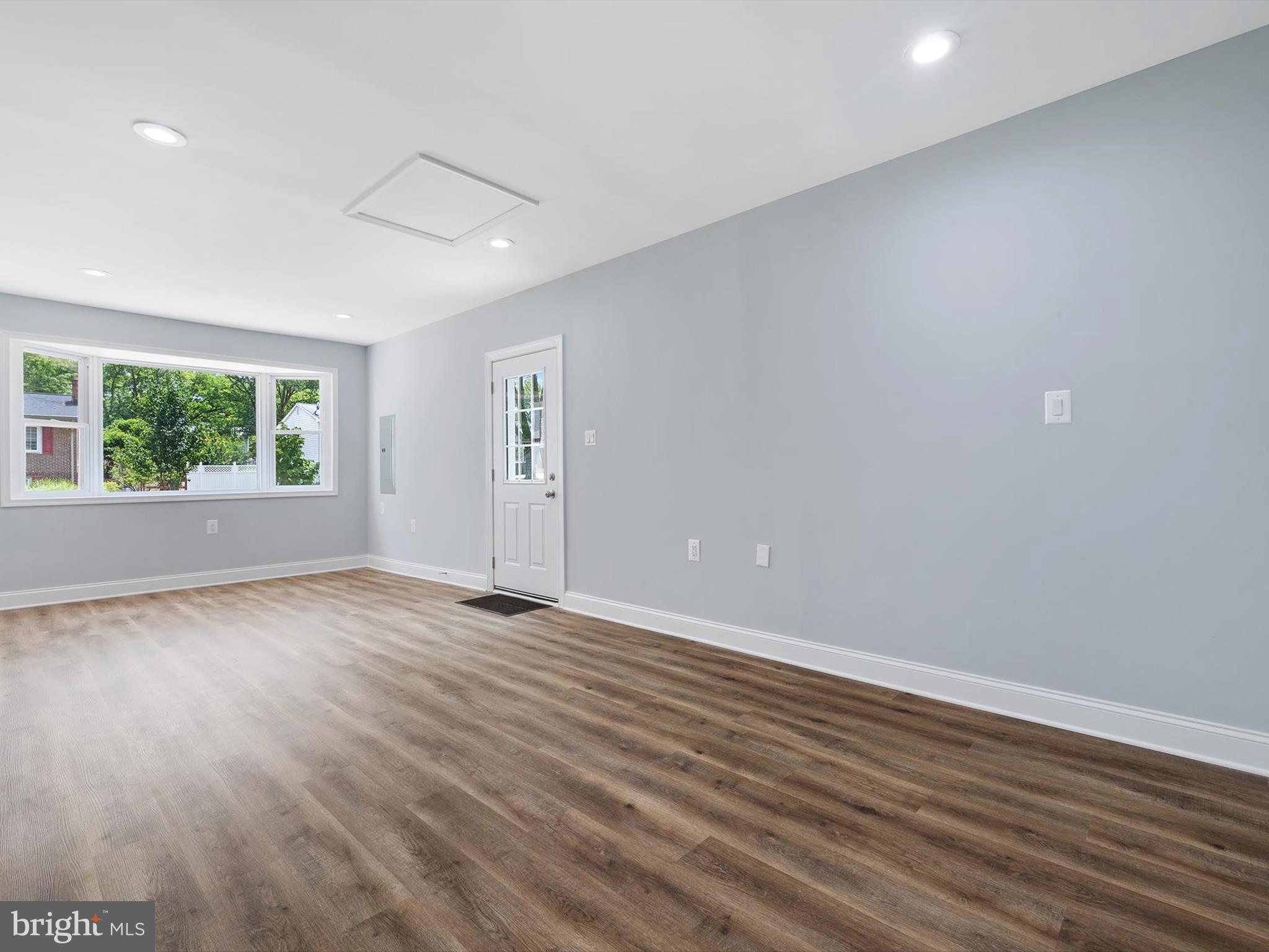 MARLBORO MEADOWS - Residential