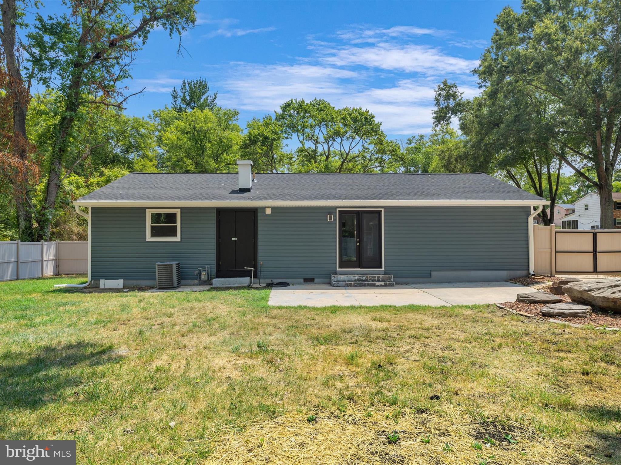 MARLBORO MEADOWS - Residential