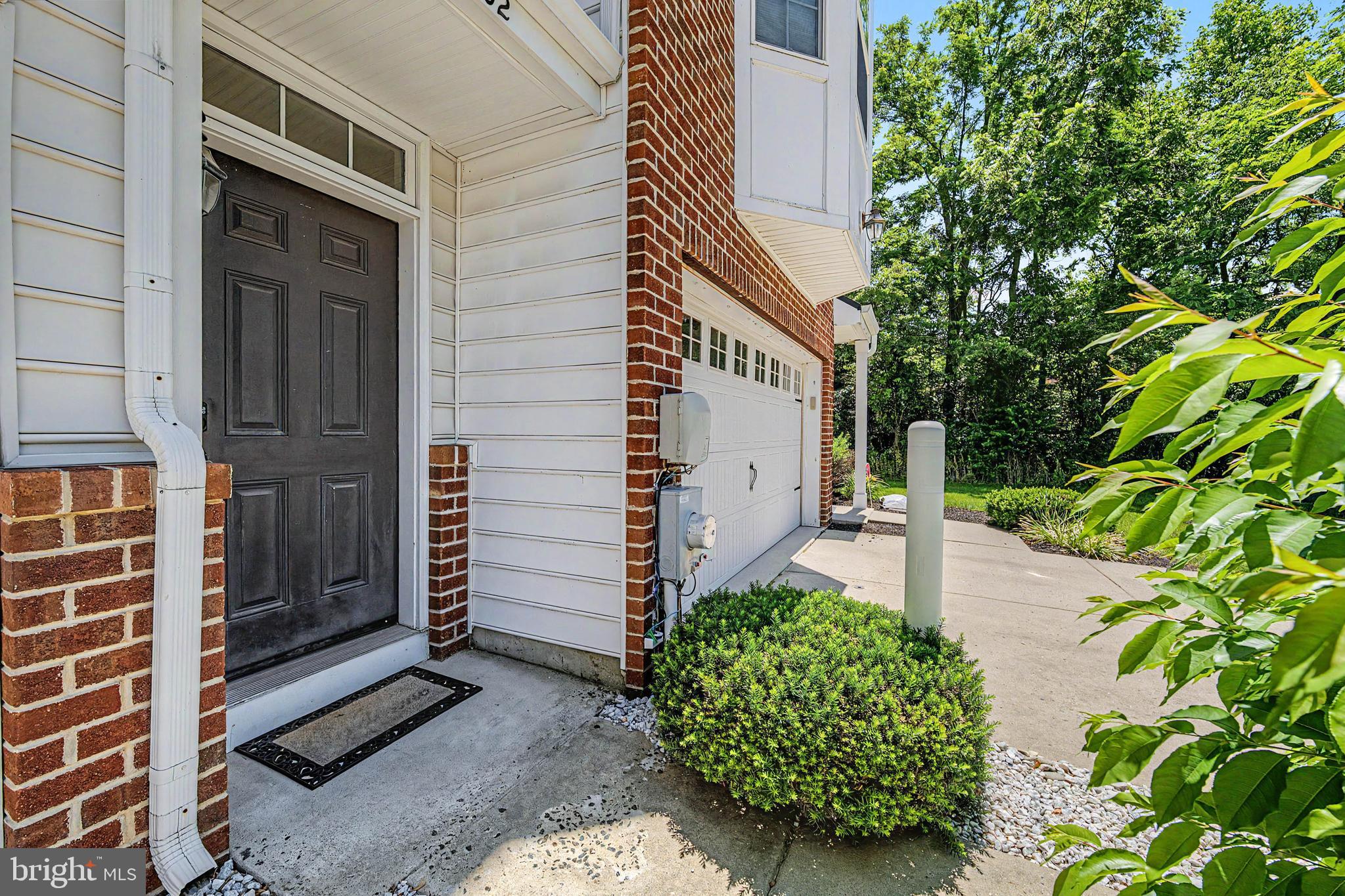 102 WINTERBERRY WAY