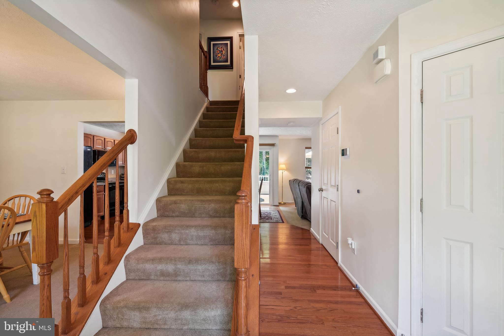 THE COURTS OF MALLORY - Residential