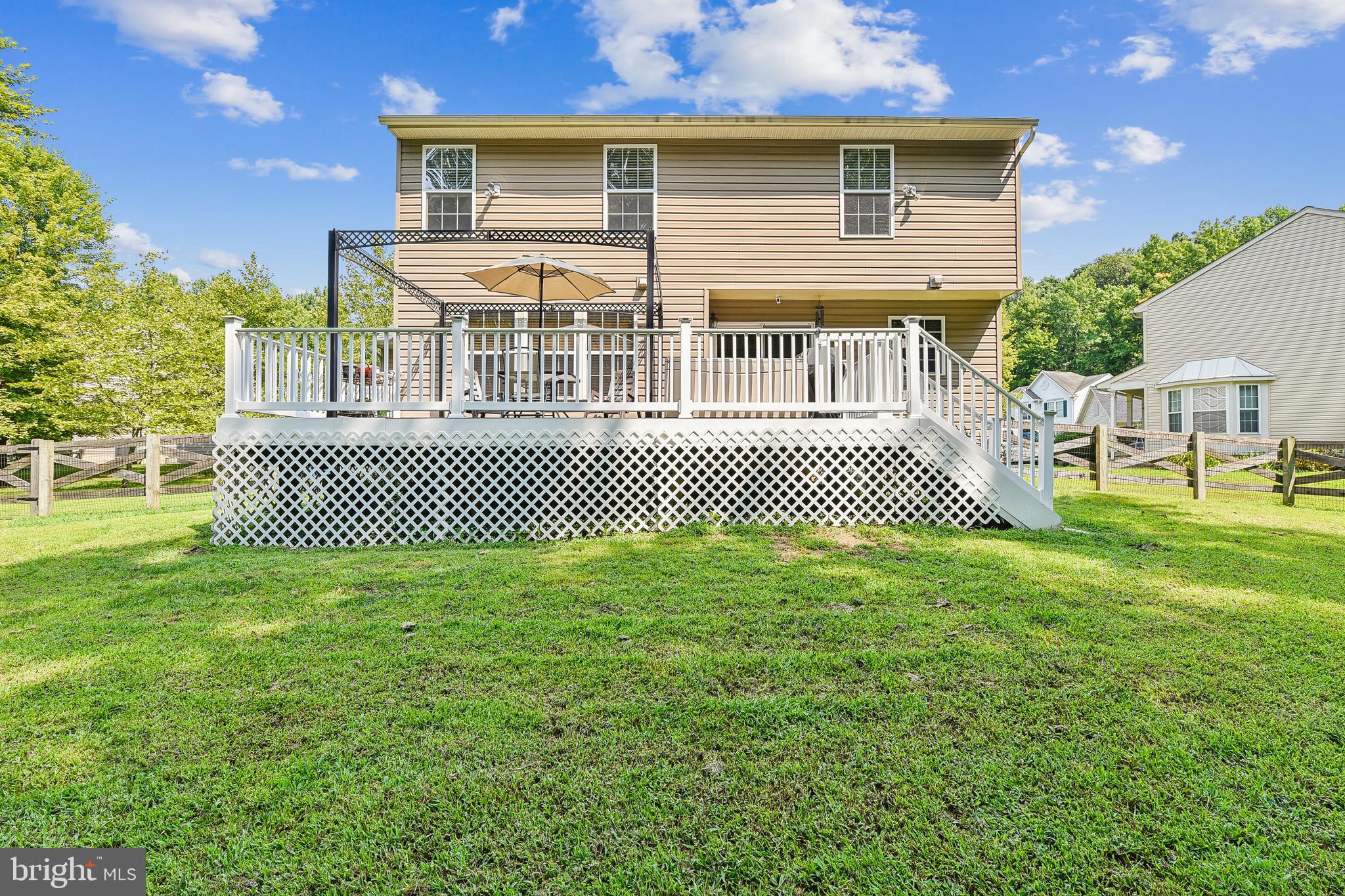 THE COURTS OF MALLORY - Residential