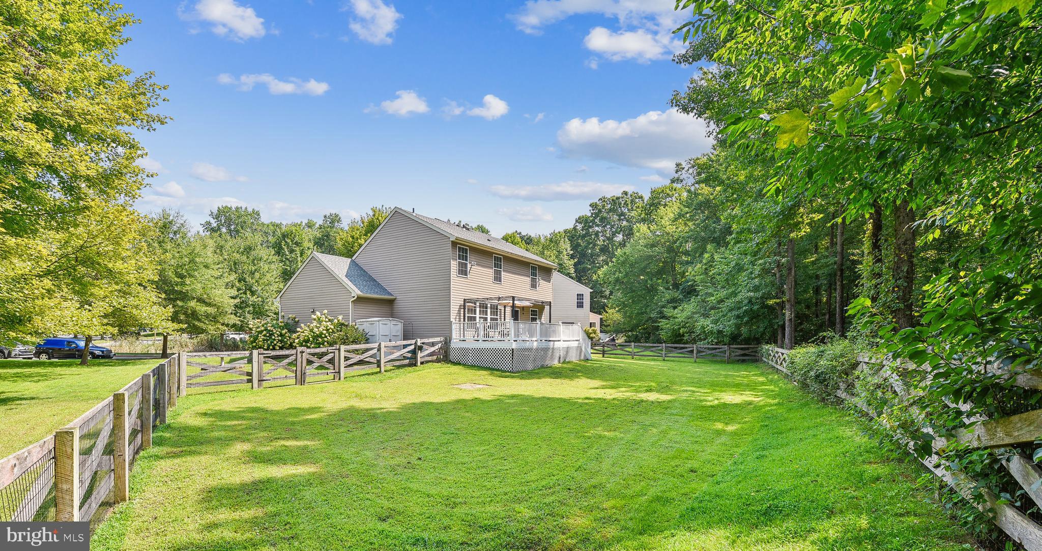 THE COURTS OF MALLORY - Residential