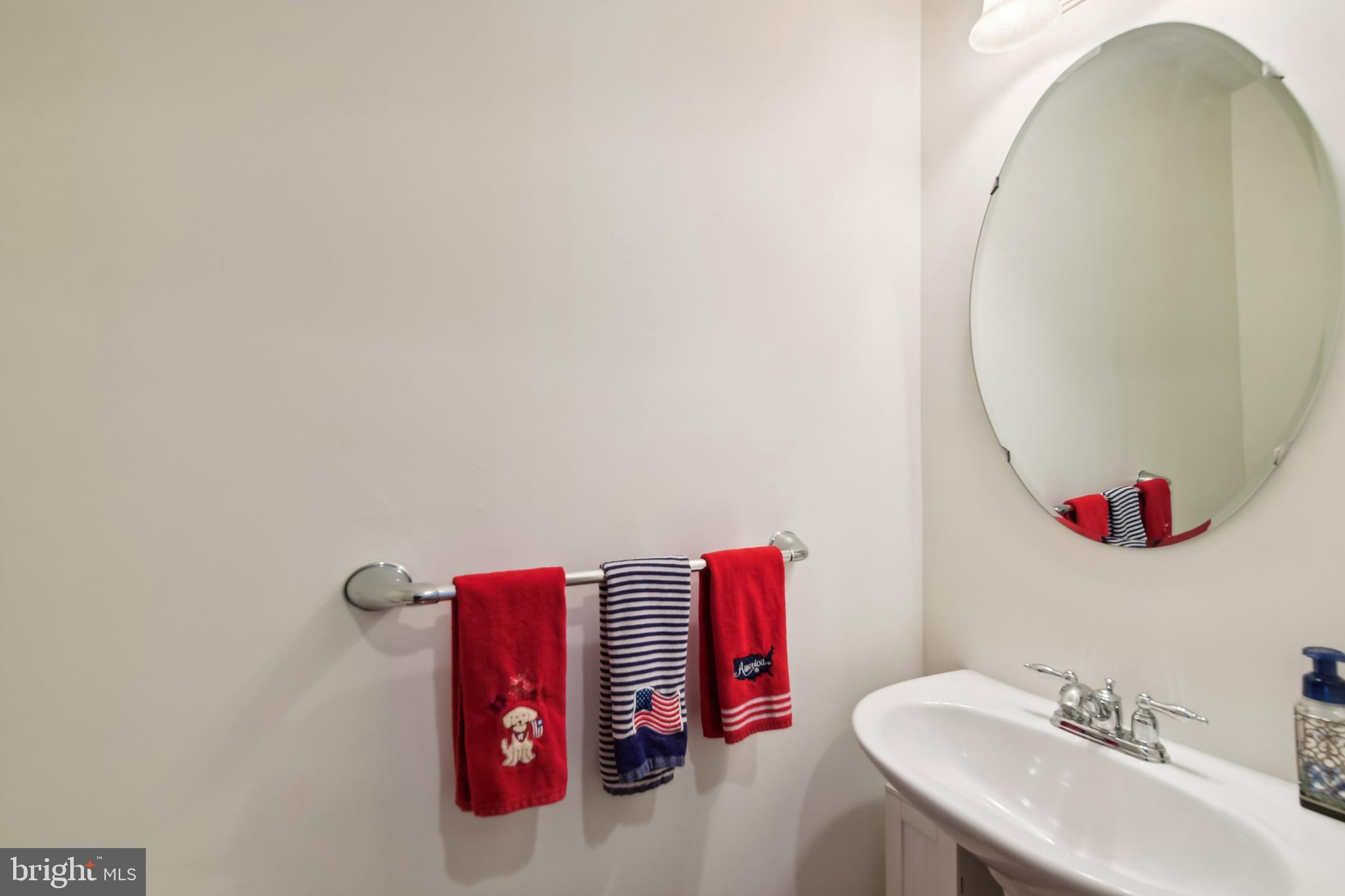 THE COURTS OF MALLORY - Residential