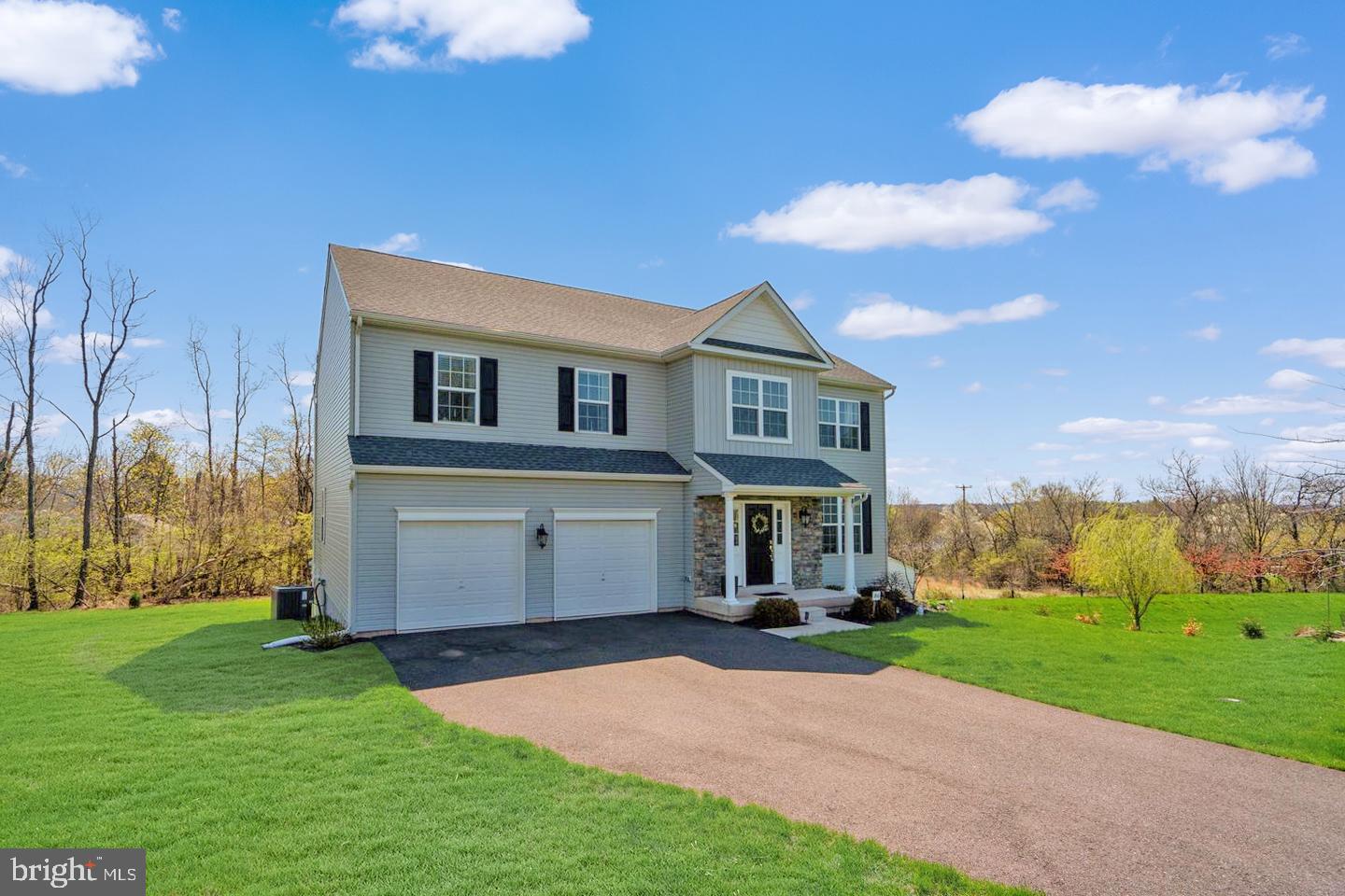 86 PALMER COURT