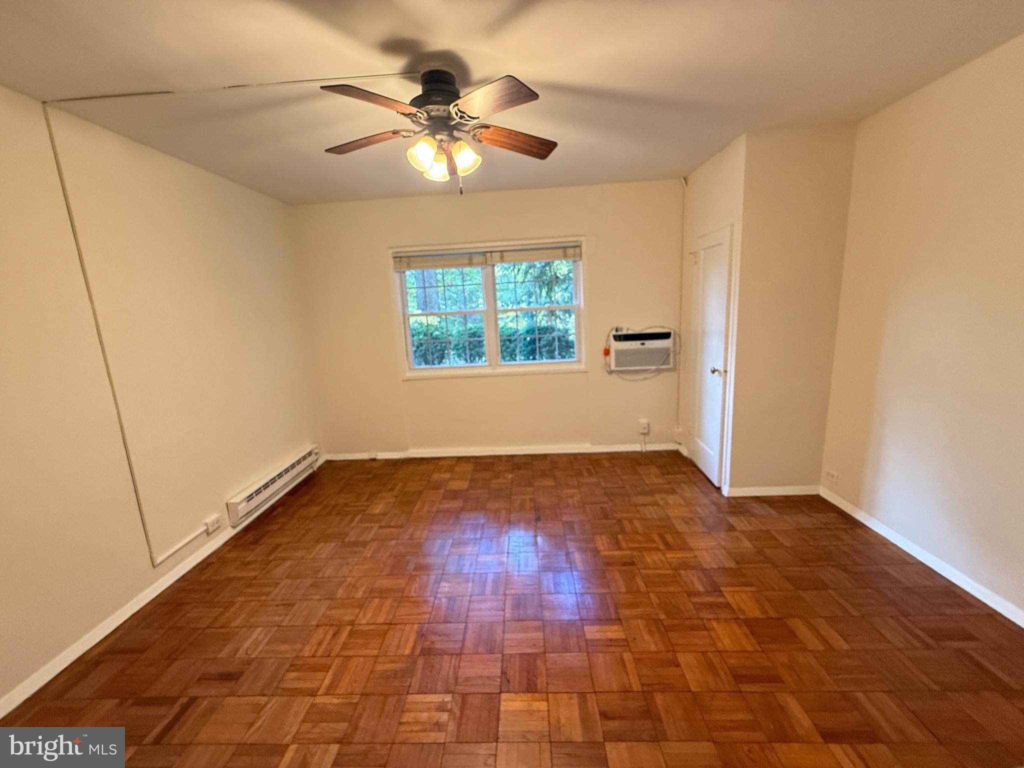 3460 MARTHA CUSTIS DRIVE