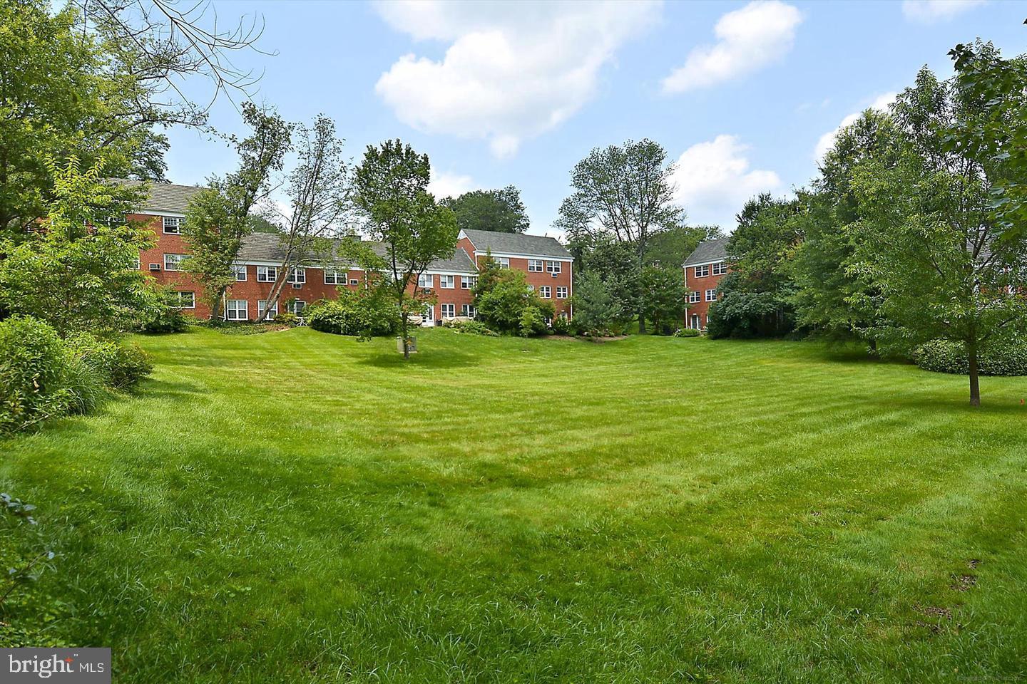 PARKFAIRFAX - Residential