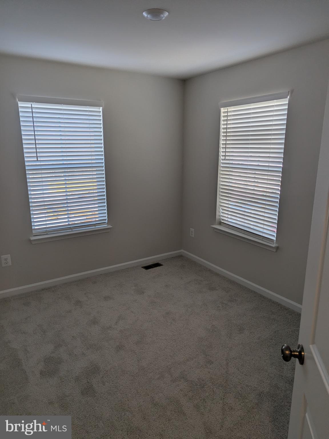 SHENANDOAH SPRINGS - Residential Lease