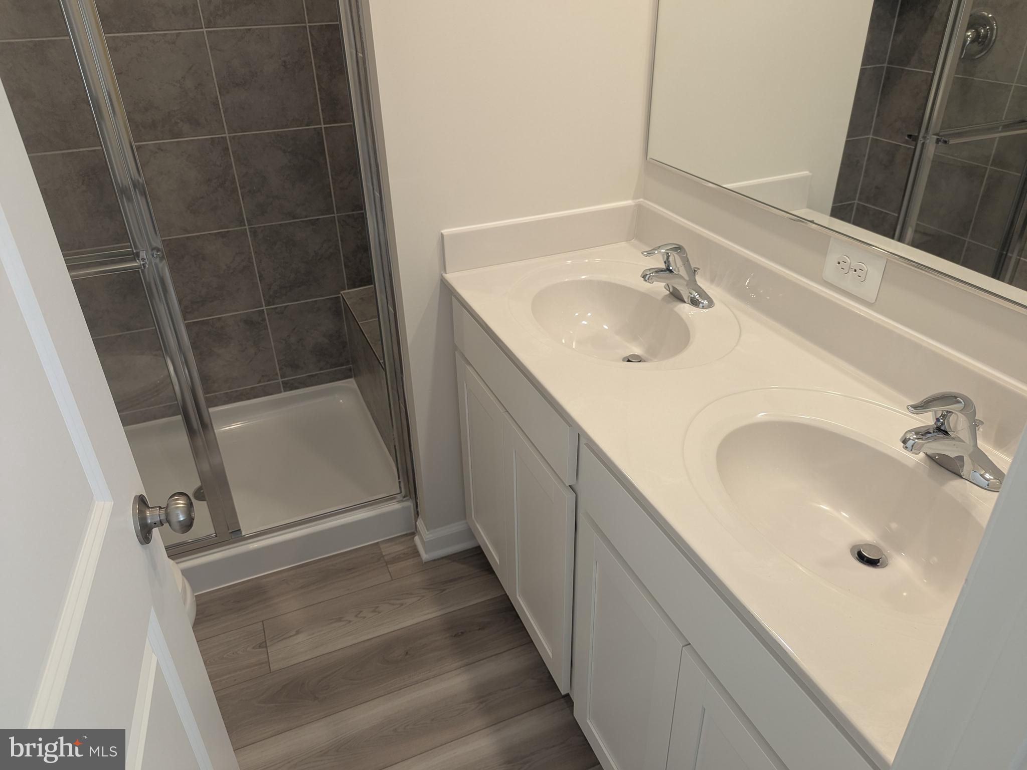 SHENANDOAH SPRINGS - Residential Lease