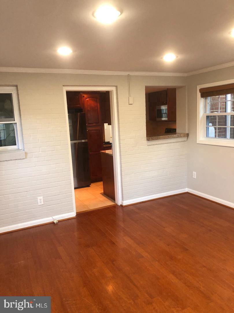 ST ELMO - Residential Lease