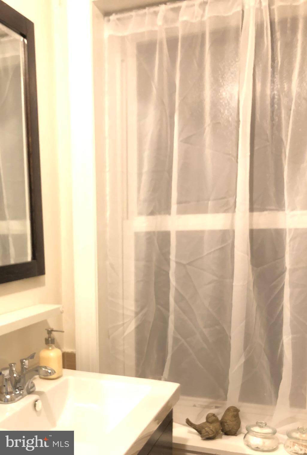 RITTENHOUSE SQUARE - Residential Lease