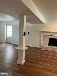 ROLLING HILLS - Residential