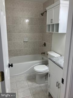 ROLLING HILLS - Residential